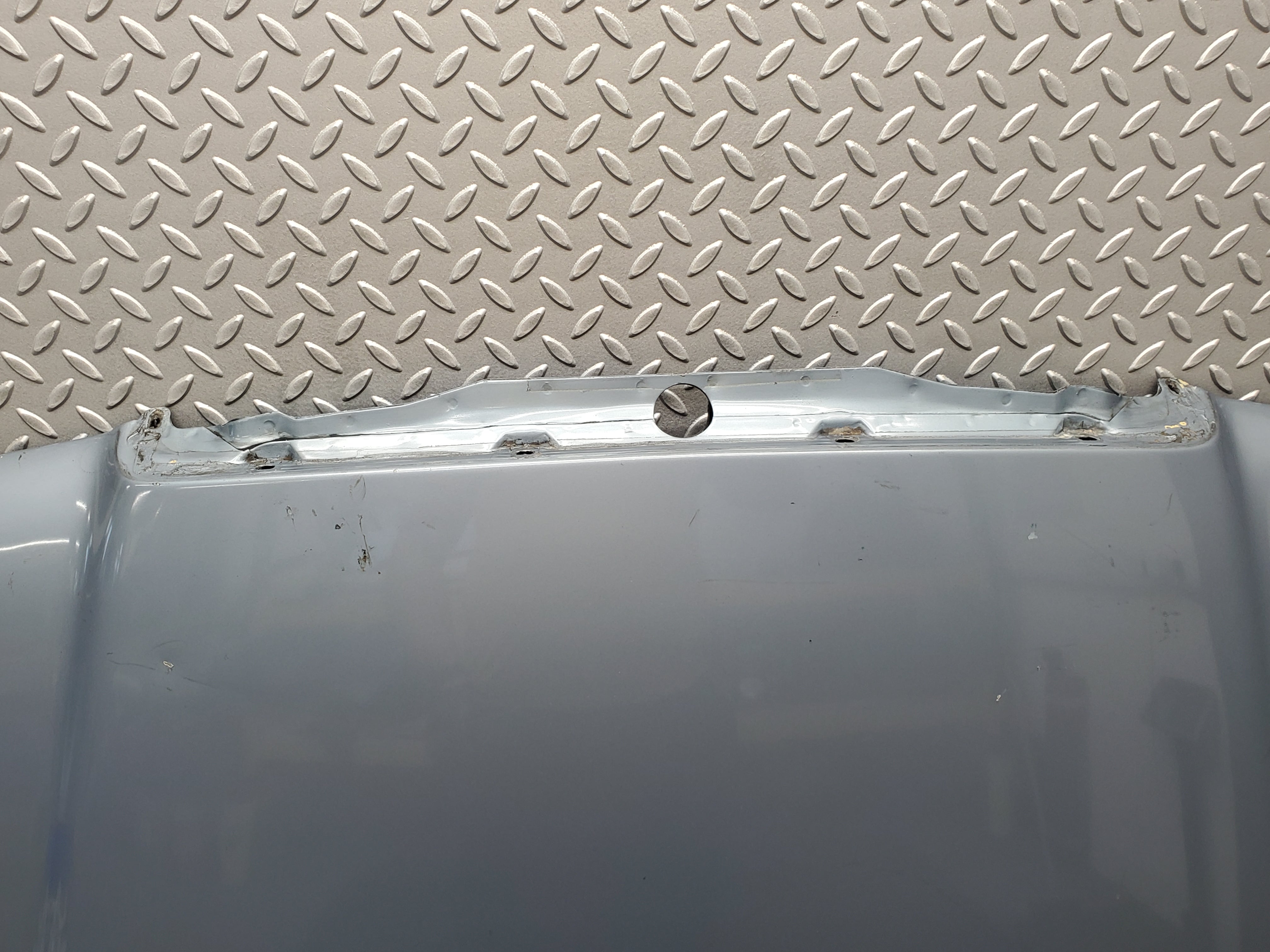 49457 Mercedes-Benz W124 Bonnet