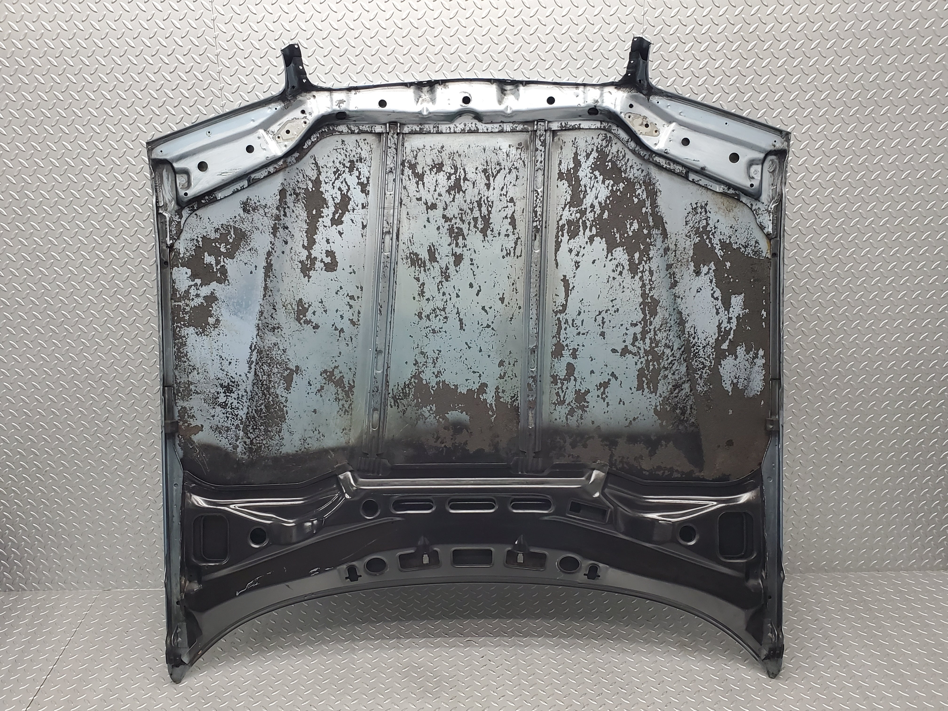 49464 Mercedes-Benz W126 Bonnet