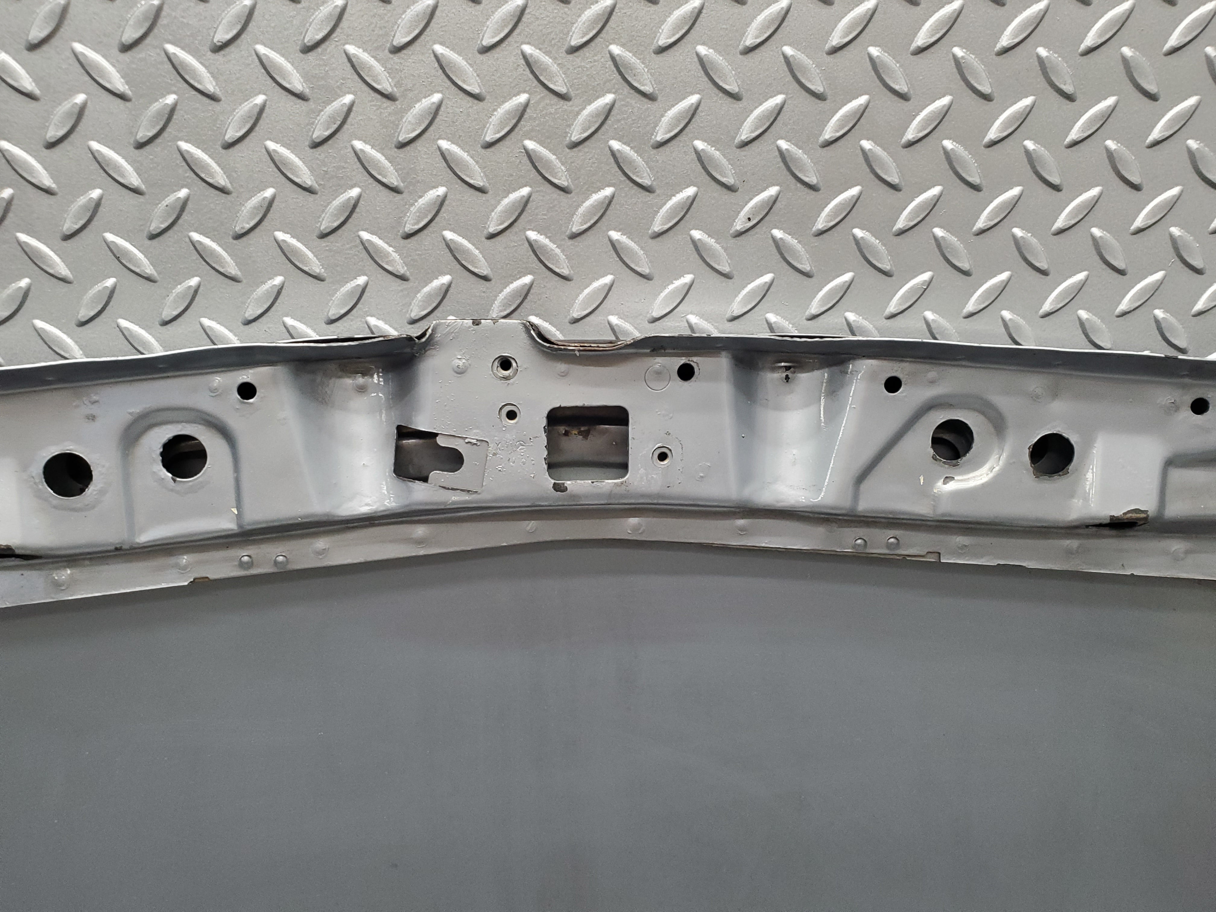 49469 Mercedes-Benz W201 Bonnet