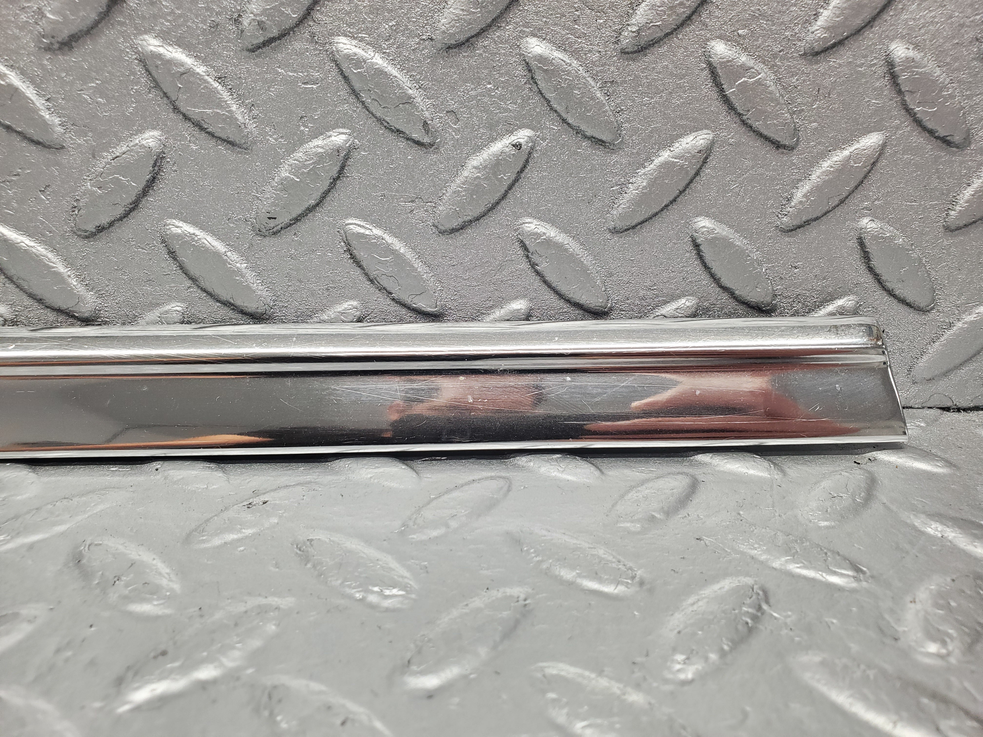 49794 Mercedes-Benz R107 380SL Left Door Chrome Trim