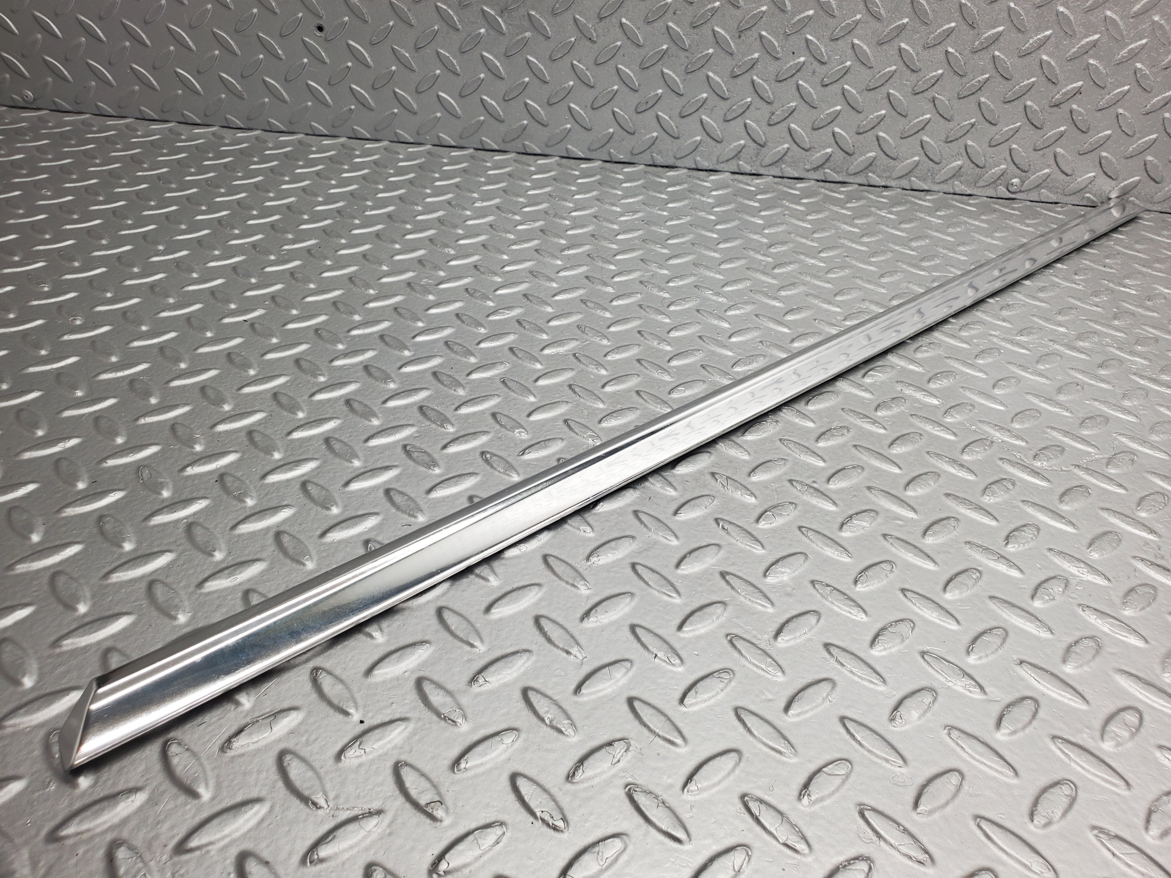 49794 Mercedes-Benz R107 380SL Left Door Chrome Trim