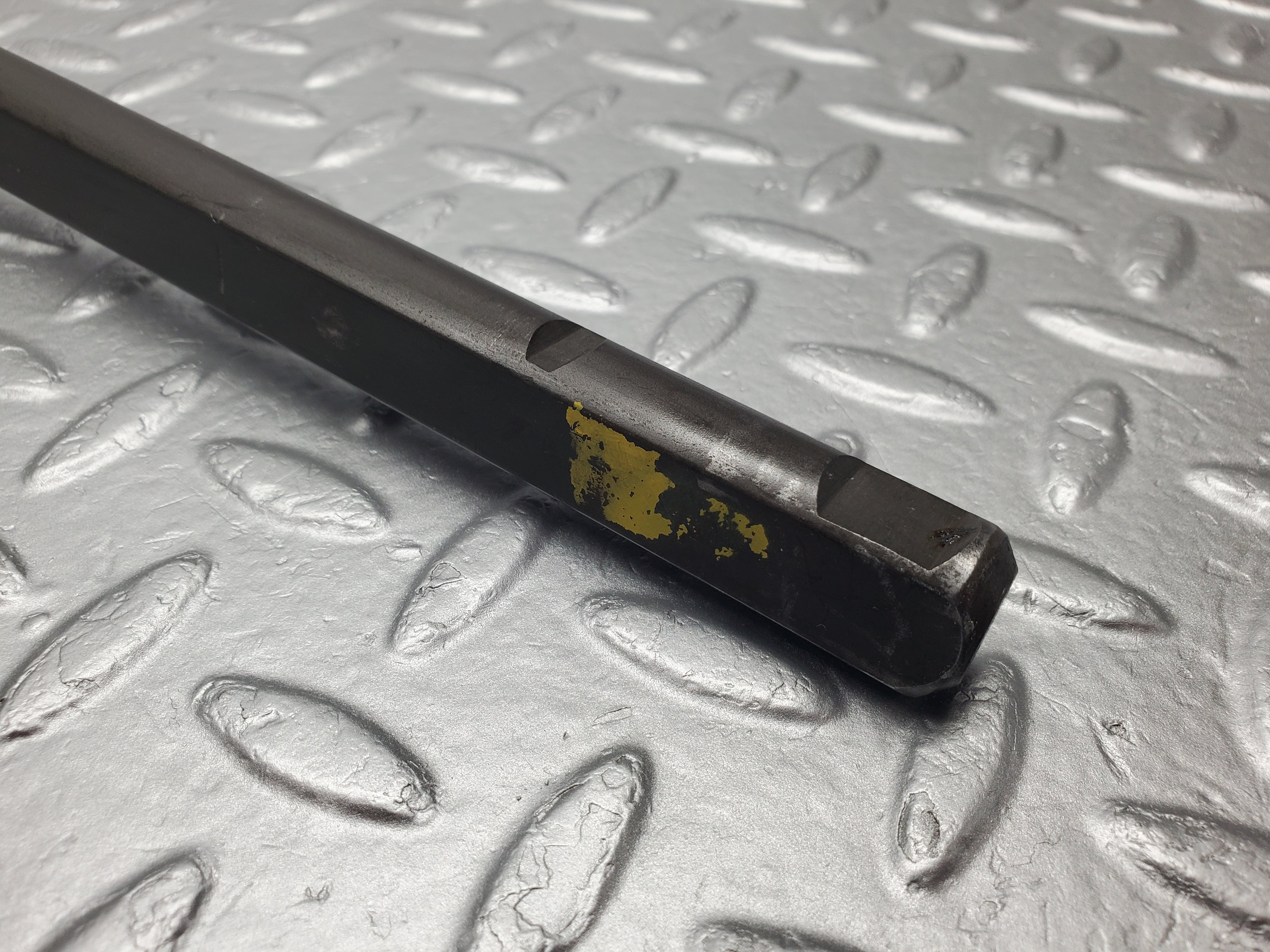 49867 Mercedes-Benz R107 380SL Steering Column Shaft 1154621835