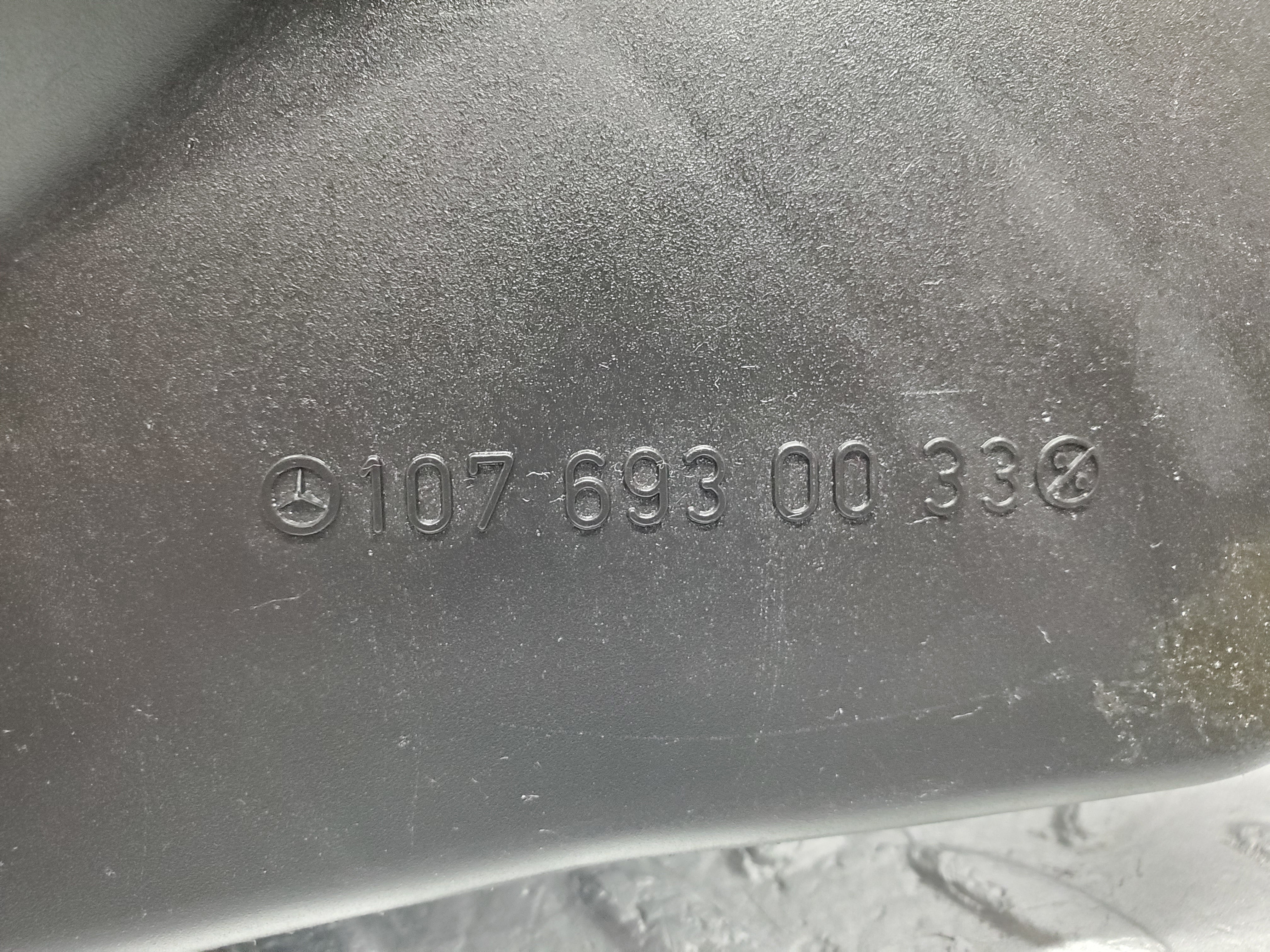 49873 Mercedes-Benz R107 380SL Spare Wheel Cover 1076930033 1236930014