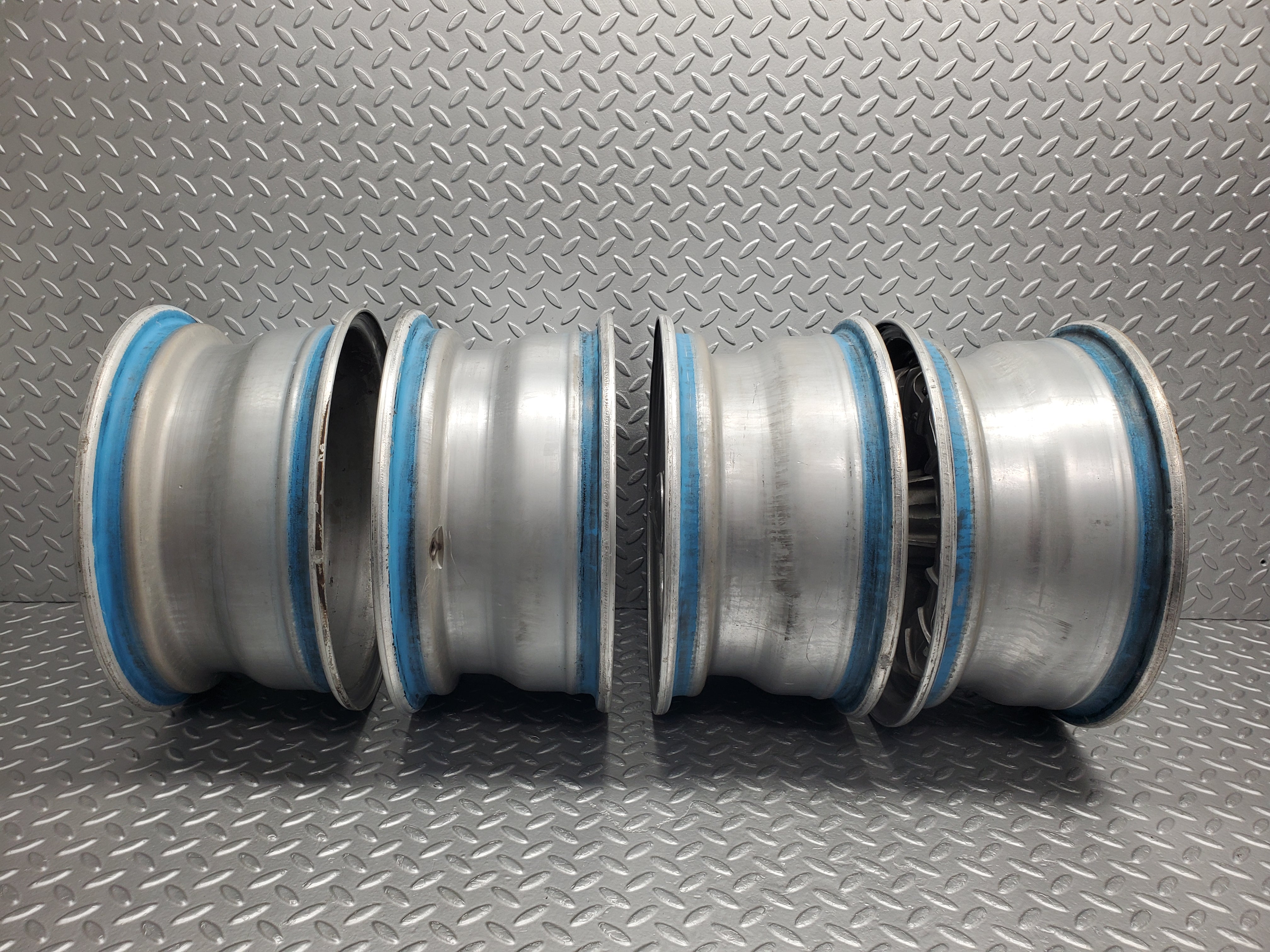 49976 Mercedes-Benz R107 380SL Alloy Wheel Set Mexican Hat 6.5Jx14H2 ET30 1264002102