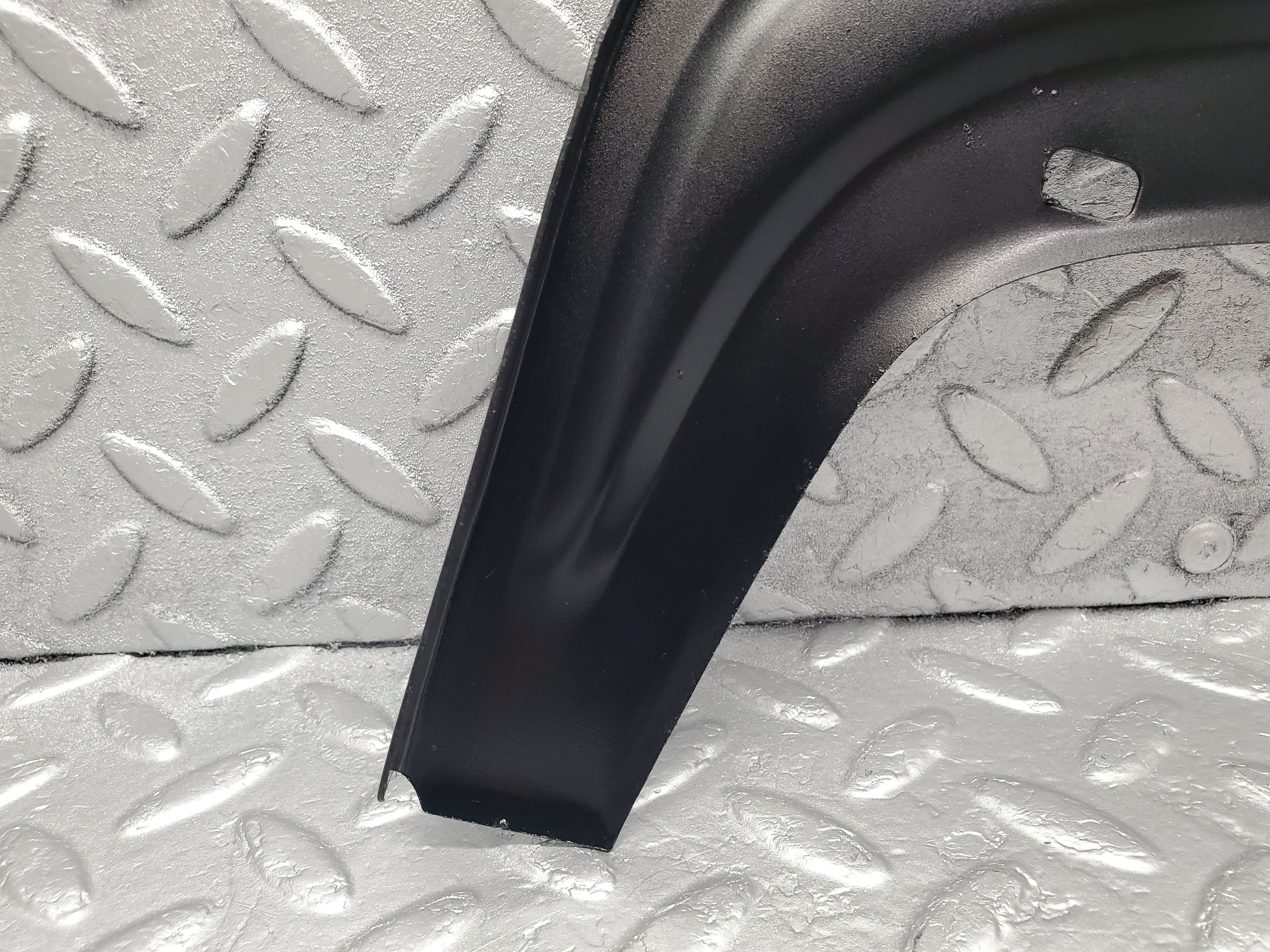 50088 Mercedes-Benz R107 380SL Front Right Inner Fender Wing Splash Guard