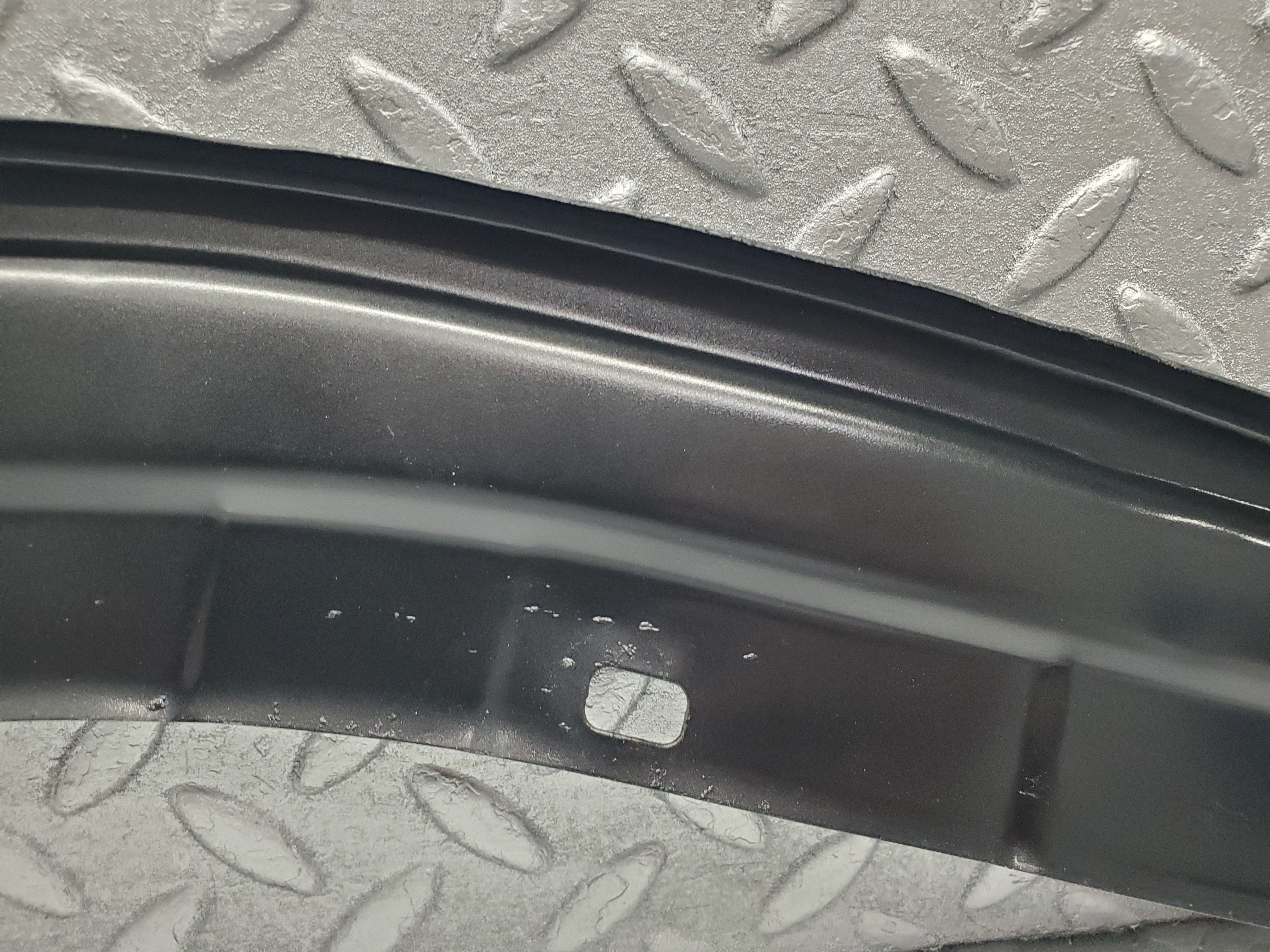 50088 Mercedes-Benz R107 380SL Front Right Inner Fender Wing Splash Guard