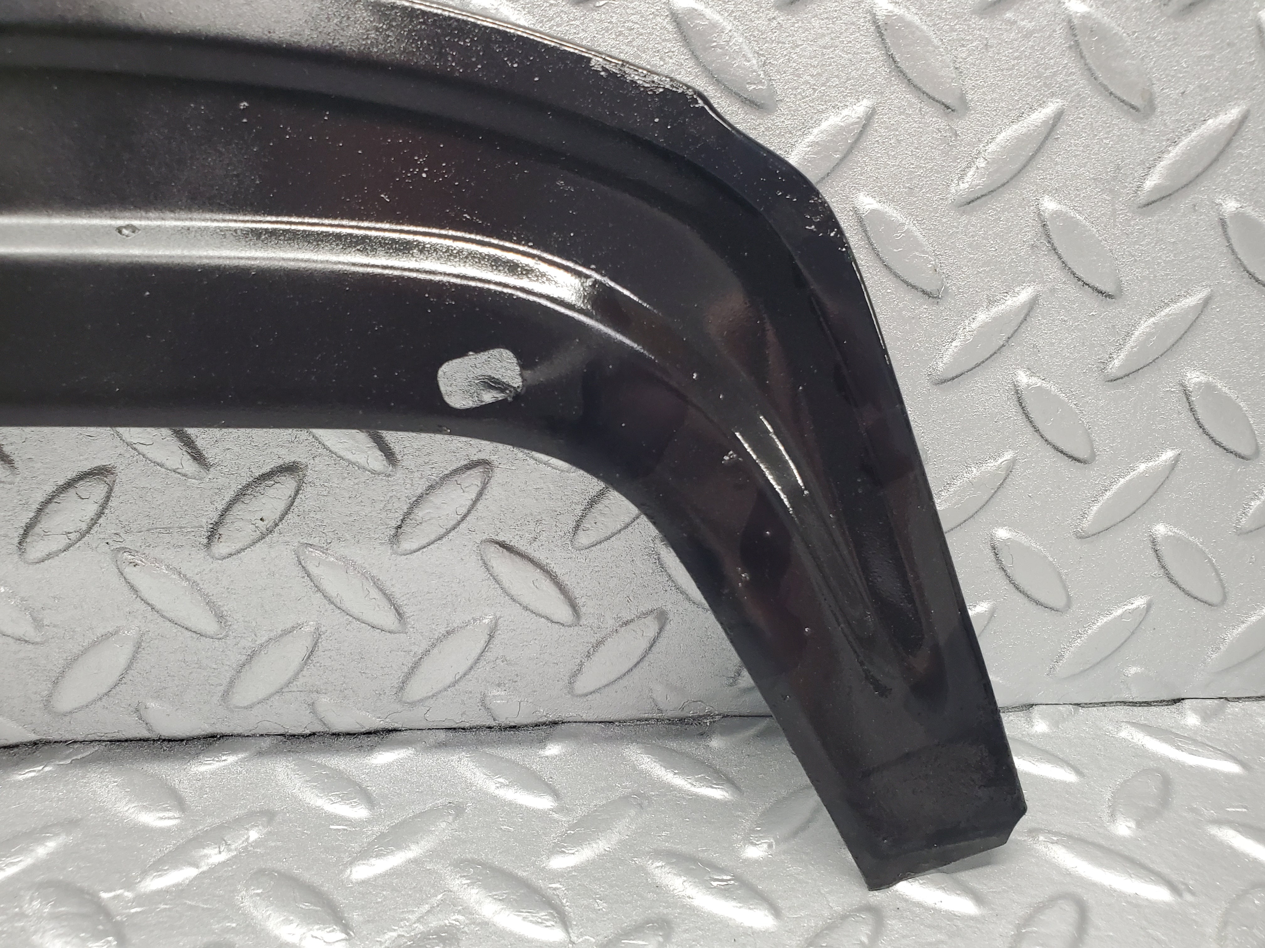 50088 Mercedes-Benz R107 380SL Front Right Inner Fender Wing Splash Guard