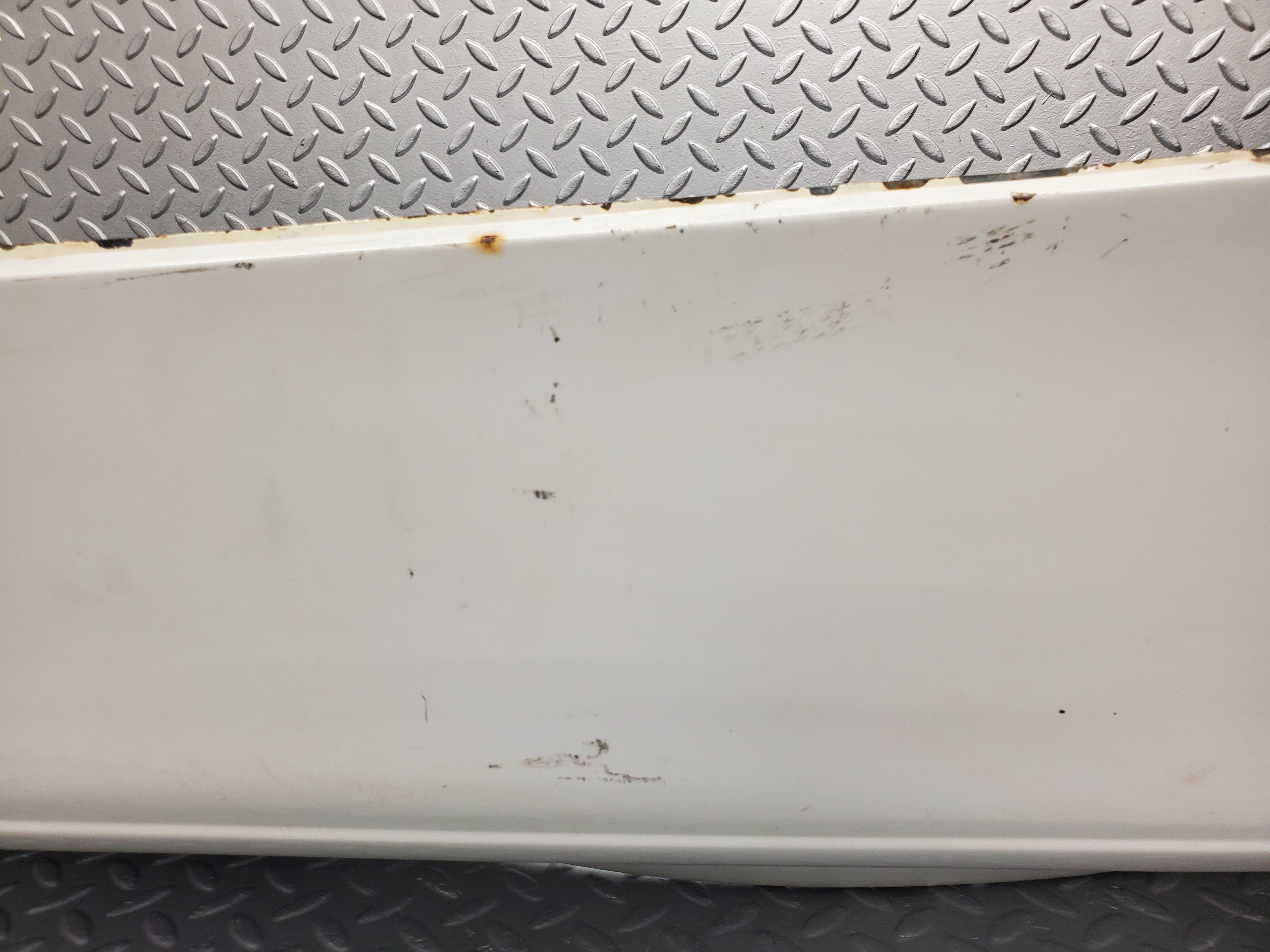 50184 Mercedes-Benz R107 SL Front Right Wing Fender