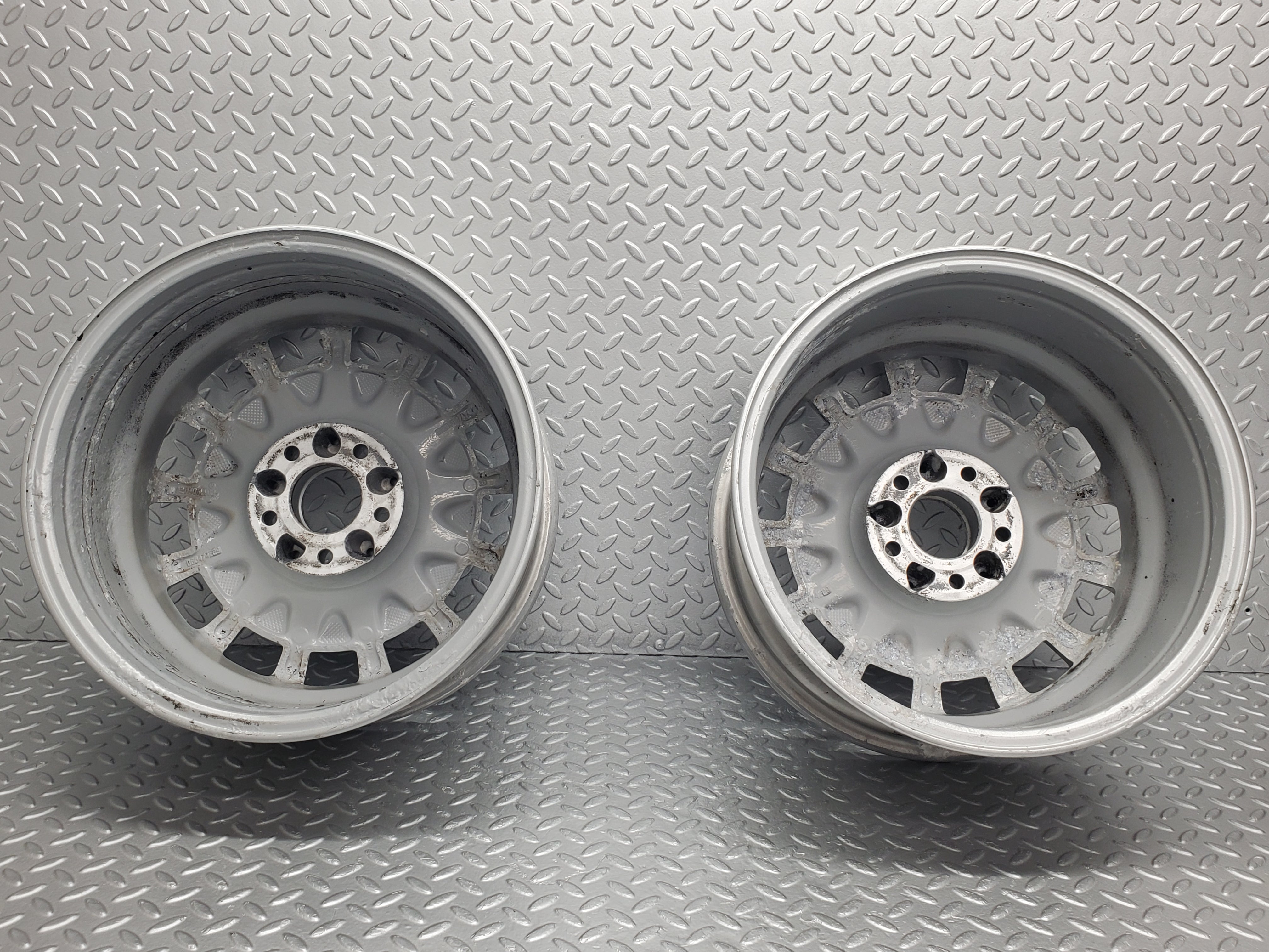 50187 Mercedes-Benz Alloy Wheel Set 7.5/2Jx16 H2 ET42 2114014402