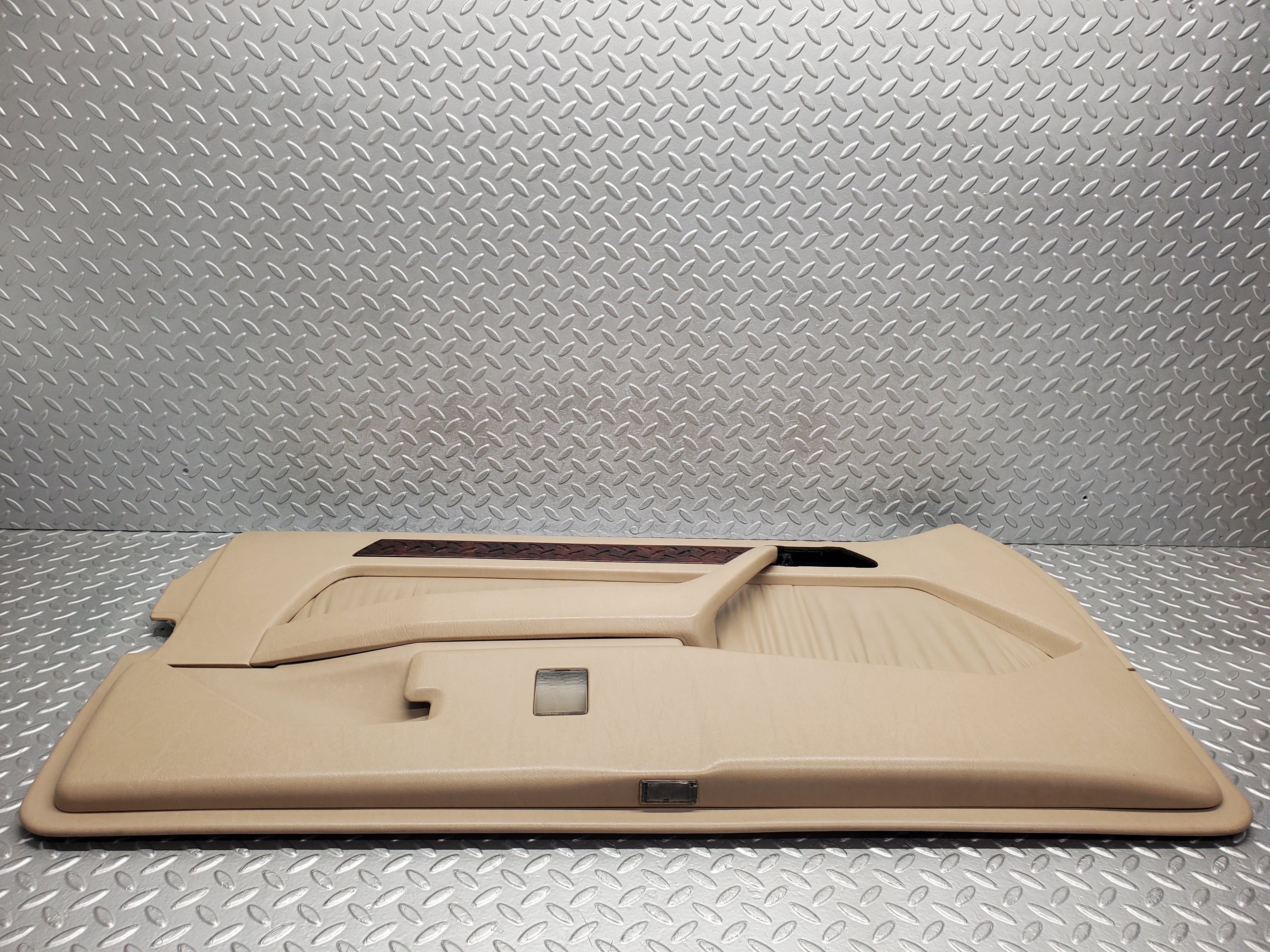 51988 Mercedes-Benz A124 Cabriolet Left Door Card Beige 1247271570