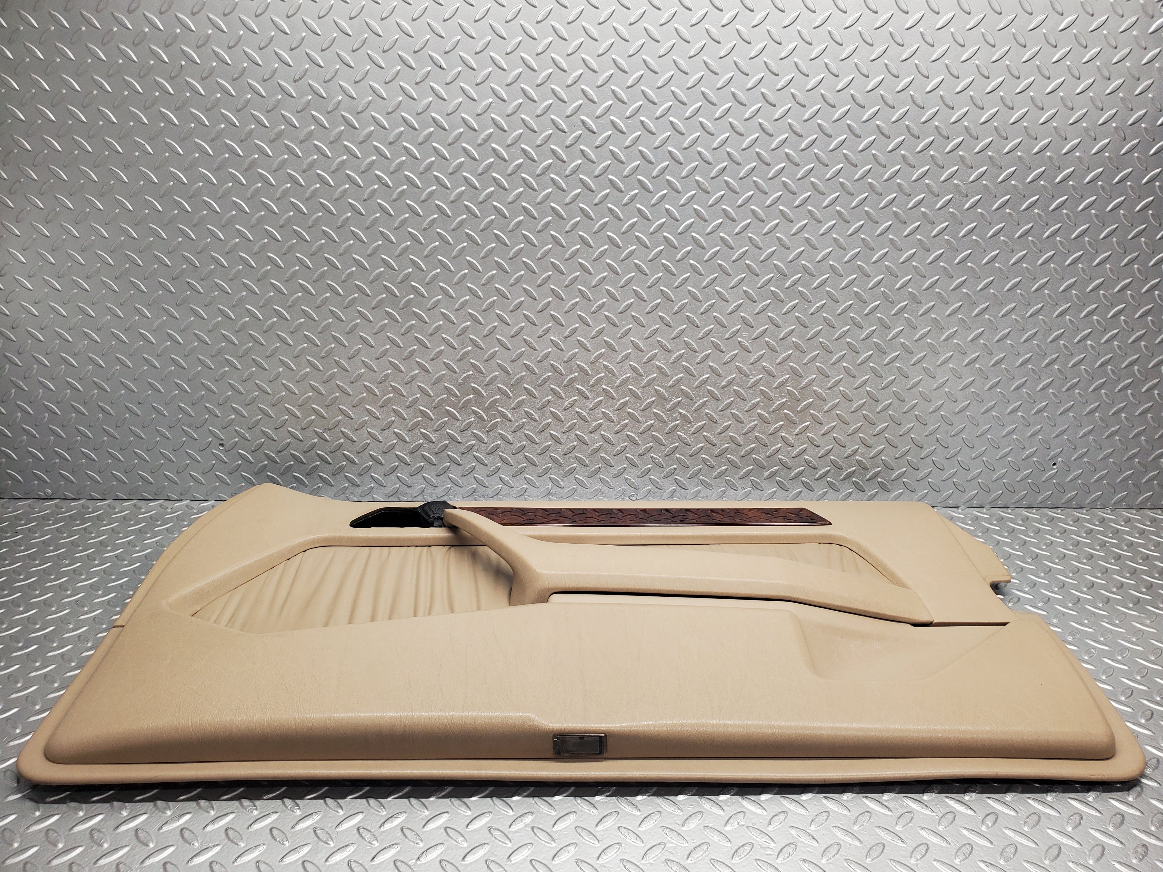 51989 Mercedes-Benz A124 Cabriolet Right Door Card Beige 1247271670
