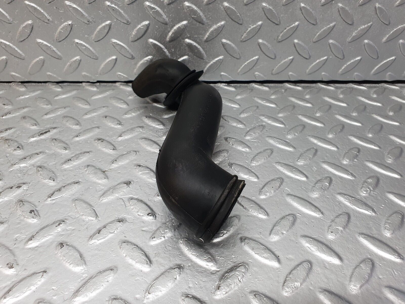 42521 Mercedes-Benz R129 320SL Coupe Heater Drain Pipe 1296280169