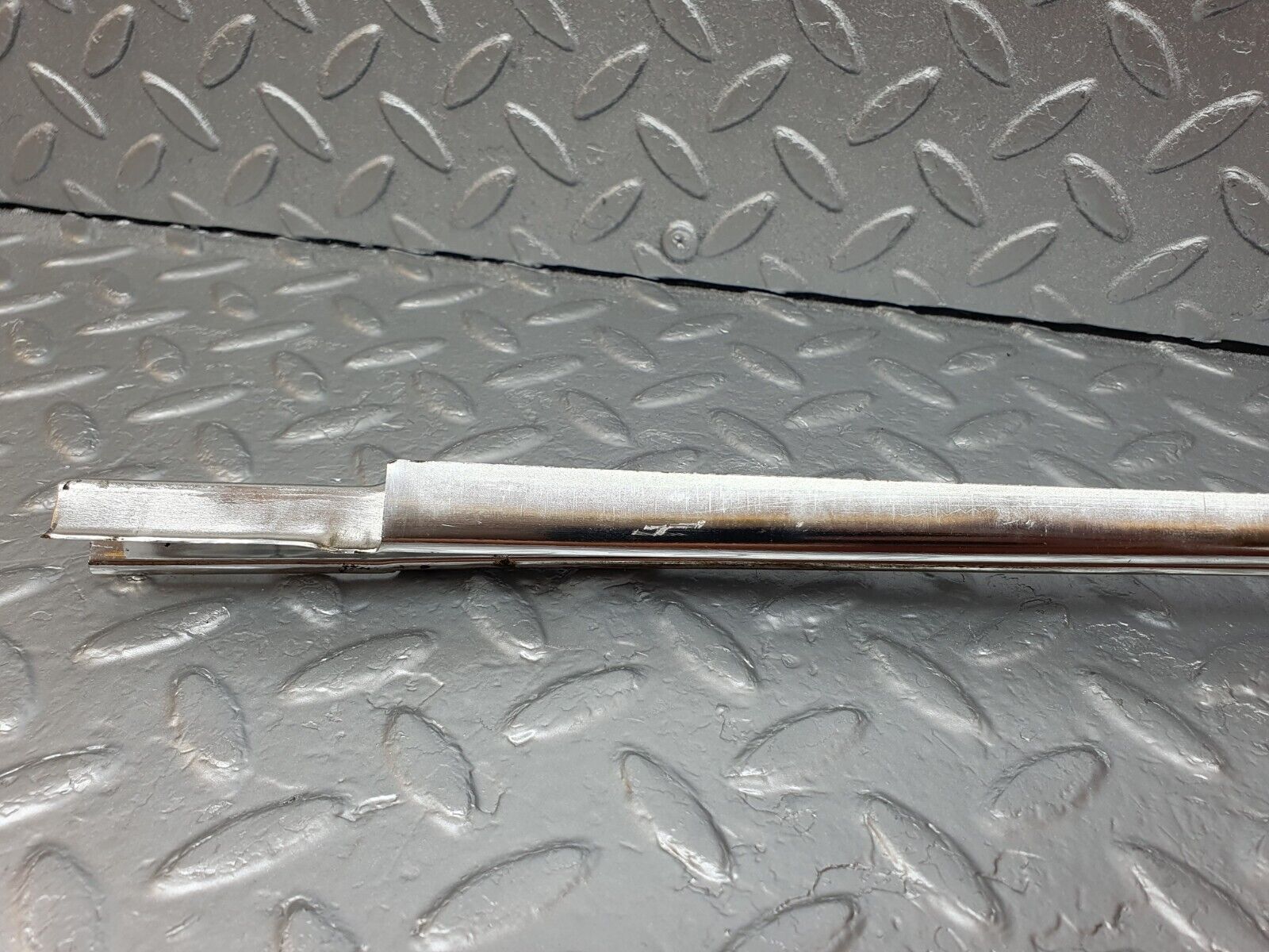 43215 Mercedes-Benz W108 280SE Rear Right Door Window Chrome Channel