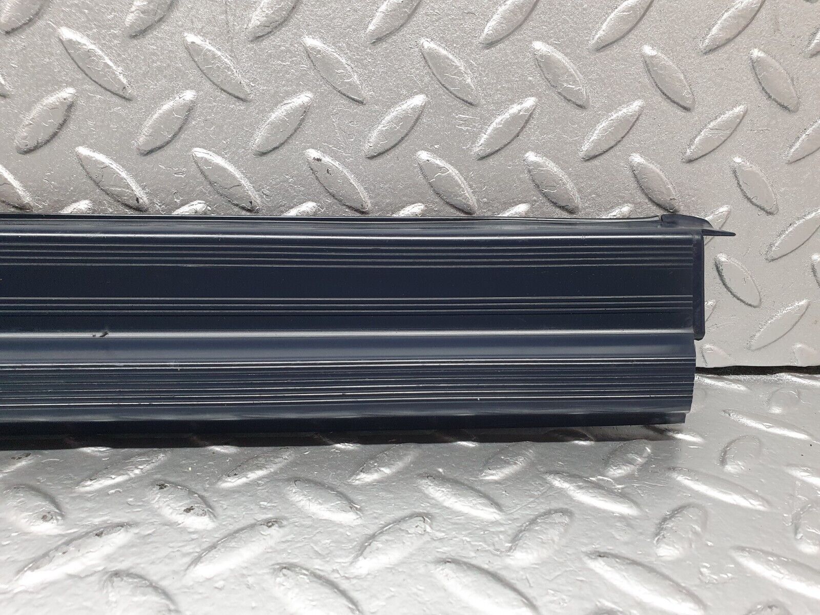 42716 Mercedes-Benz W201 190 2.0L Rear Left Door Sill Blue