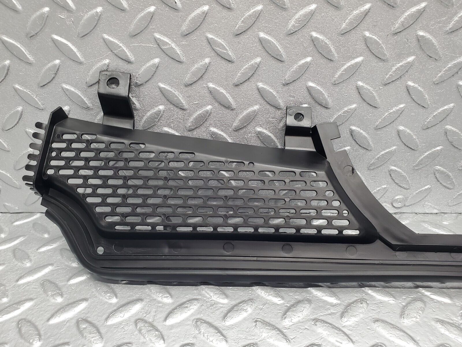 46880 Mercedes-Benz R129 320SL Coupe Windscreen Wiper Motor Cover Panel