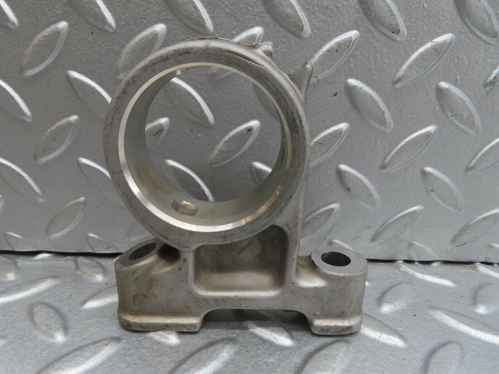 13735 Mercedes-Benz R107 450SL Camshaft Tower Bearing 1160512712