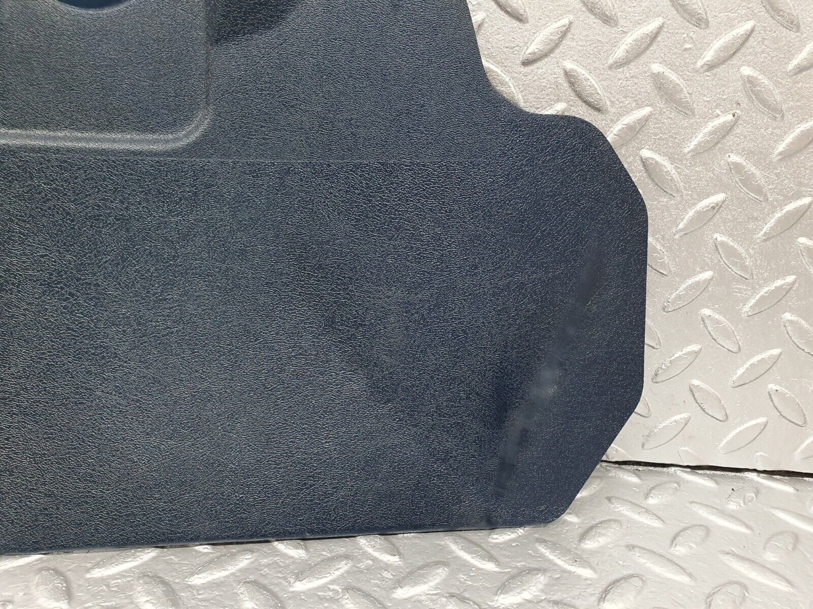 42652 Mercedes-Benz W201 190 2.0L Kick Panel Left Blue 2016880506