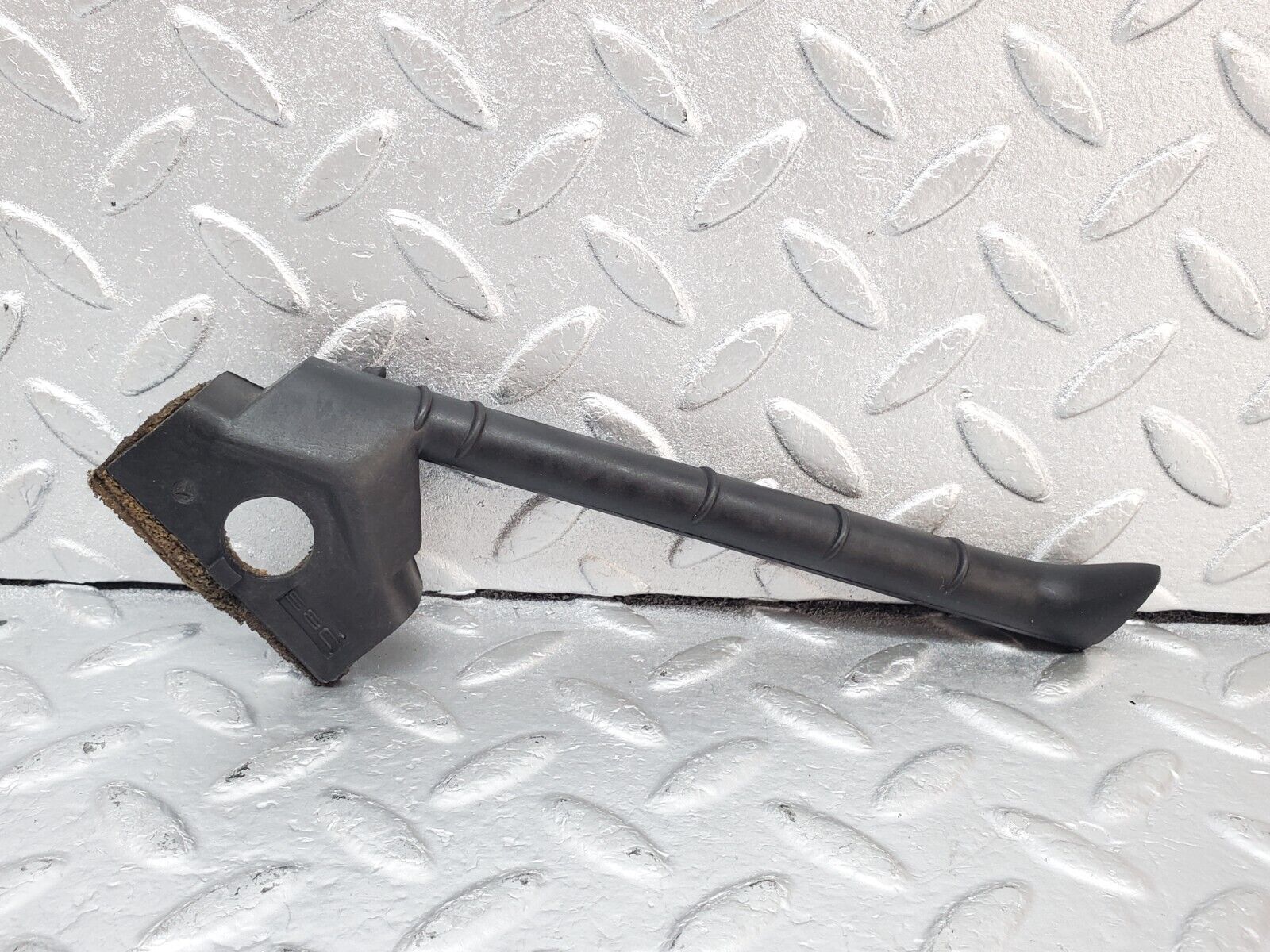 44352 Mercedes-Benz W123 280E Wiper Mechanism Tray Water Drain