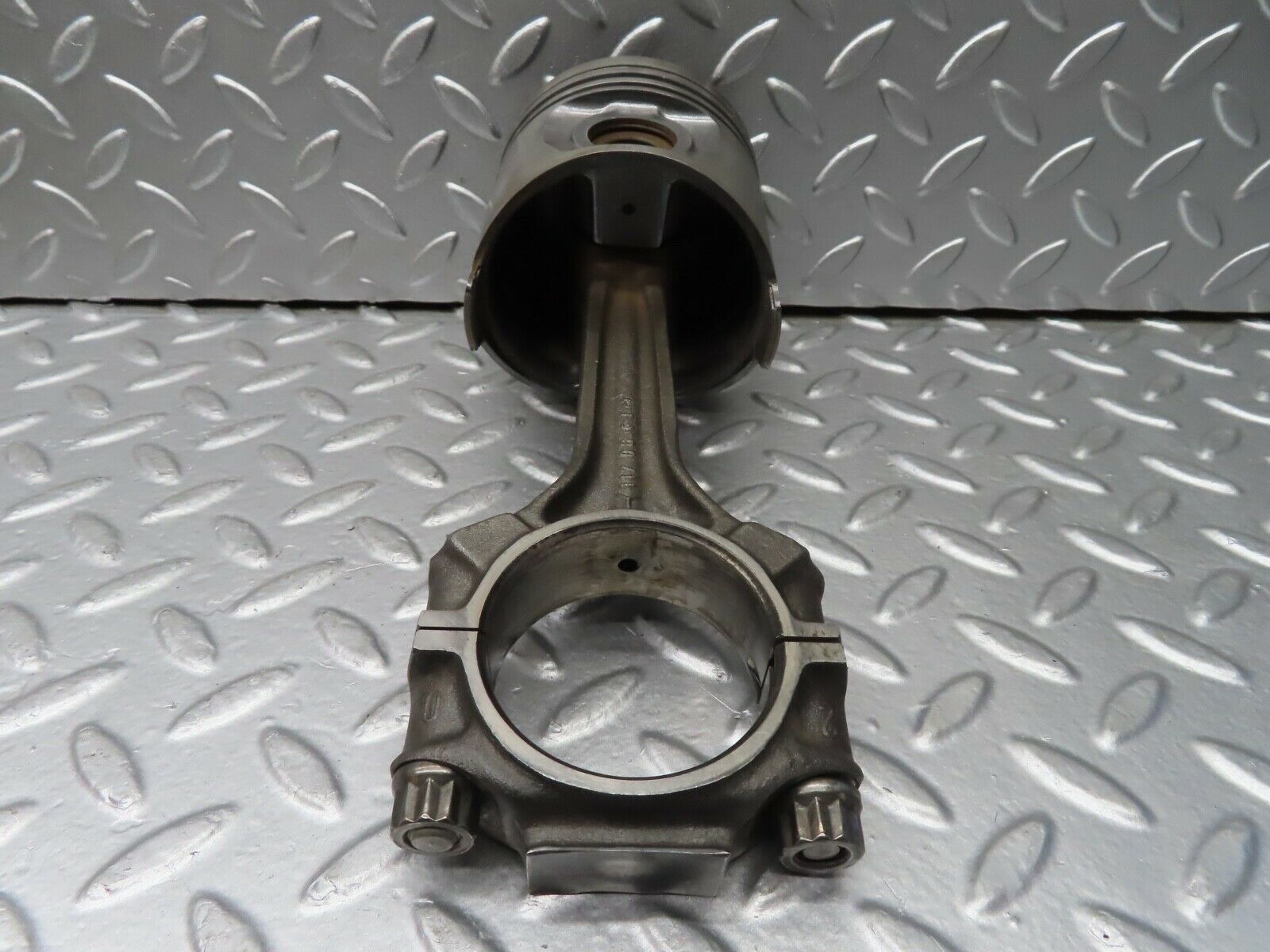 20668 Mercedes-Benz R107 450SL Piston With Connecting Rod 92.00 mm