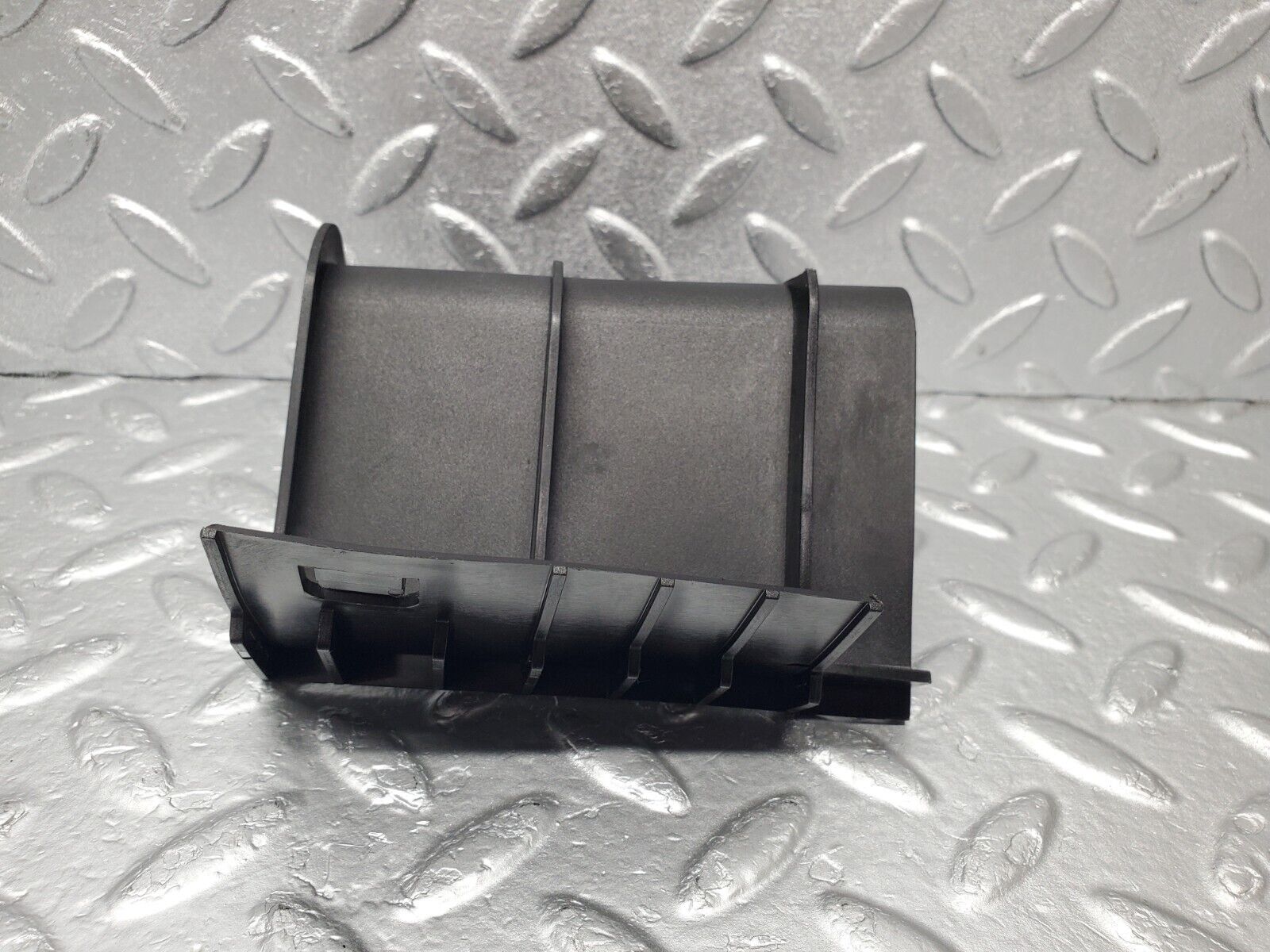 46965 Mercedes-Benz R129 320SL Coupe Central Locking Pump Bracket 1298051314