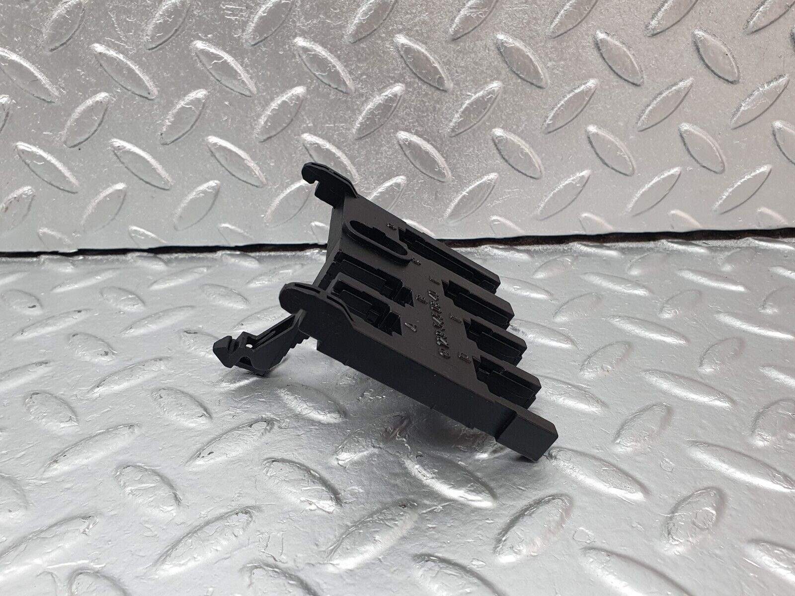 42390 Mercedes-Benz R129 320SL Coupe Fuse Box Cable Mount 1295450840