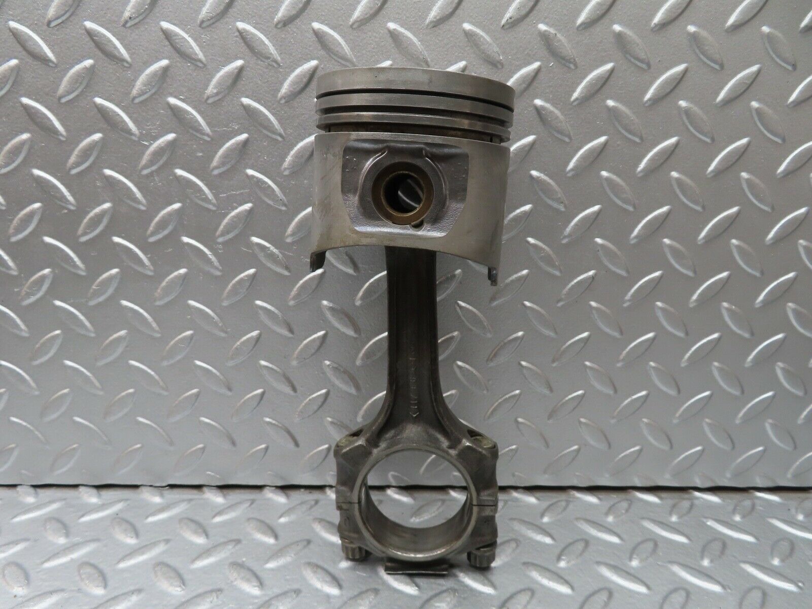 20666 Mercedes-Benz R107 450SL Piston With Connecting Rod 92.00 mm