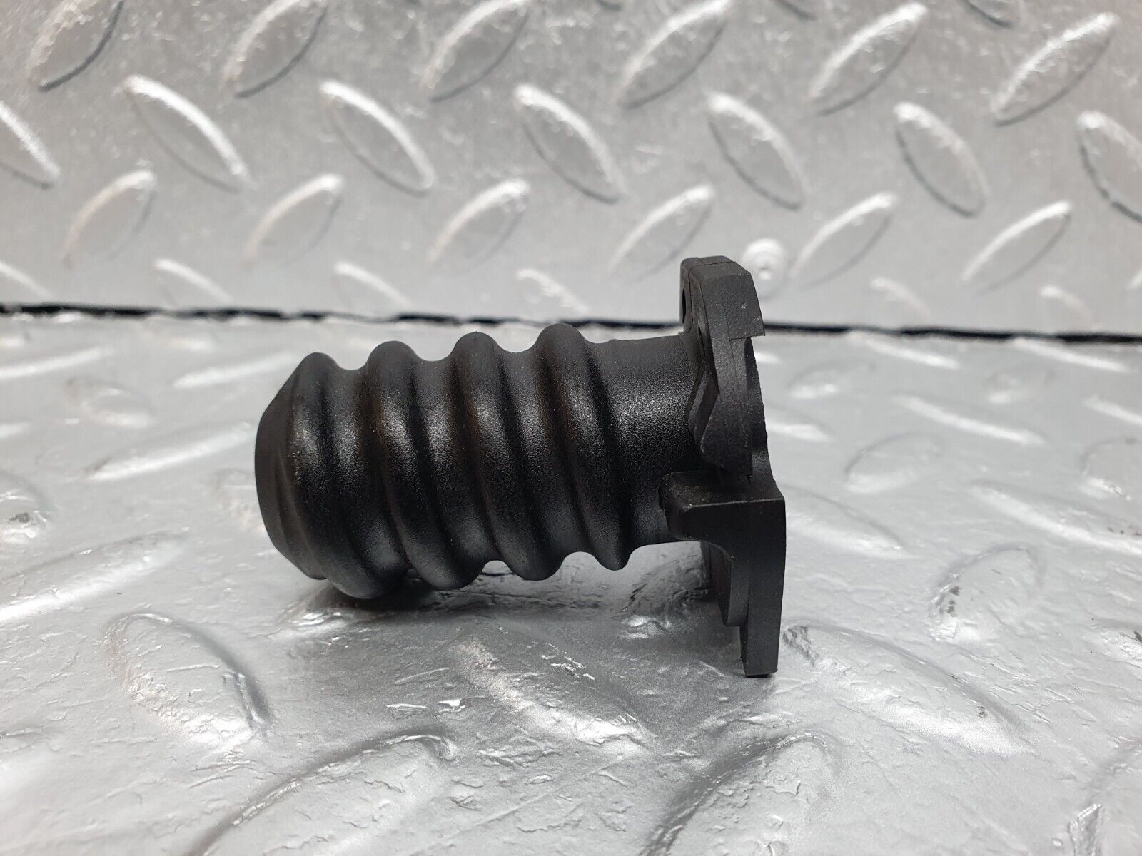 42080 Mercedes-Benz W202 C200 Spare Wheel Holder 1248980765