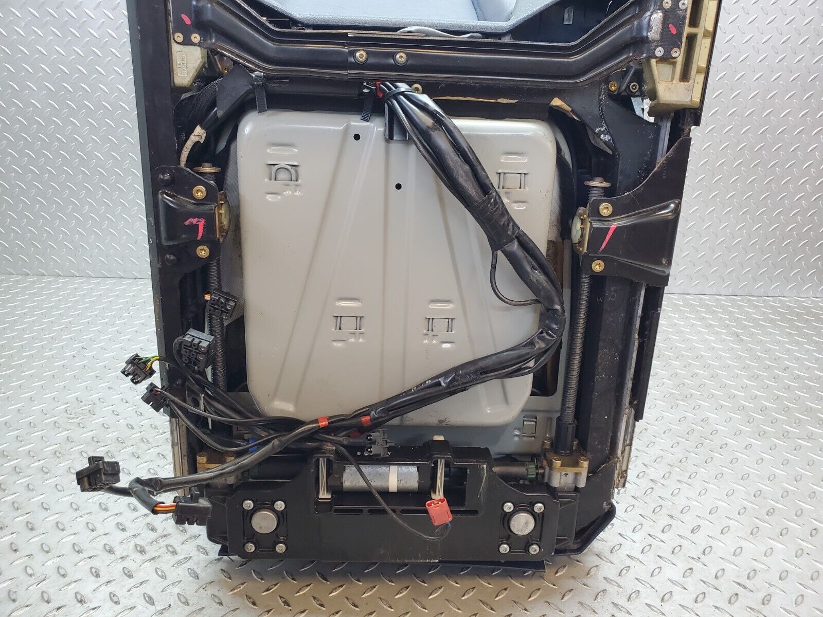 45168 Mercedes-Benz R129 300SL Coupe Electric Front Right Seat Leather Blue