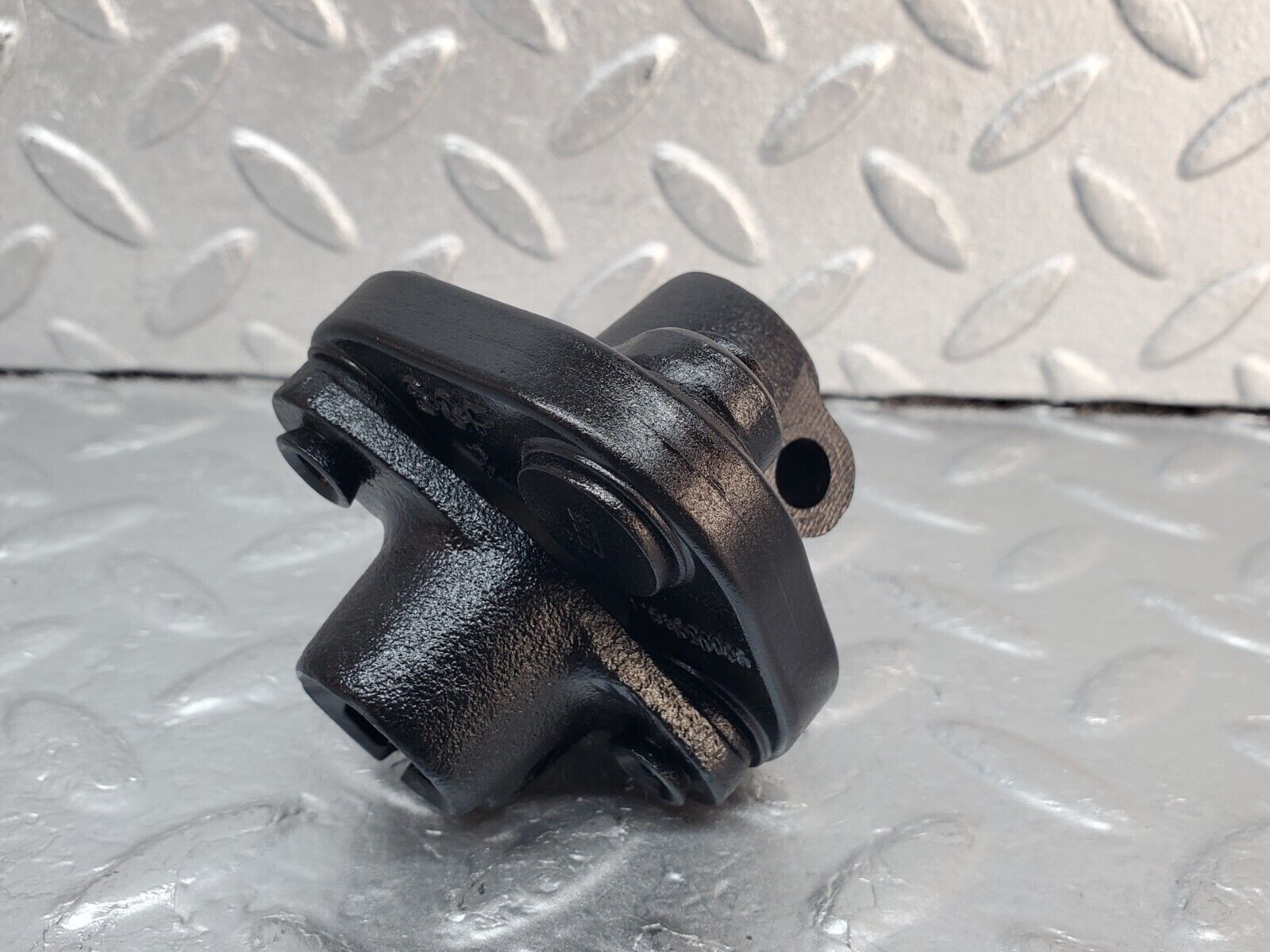 45945 Mercedes-Benz W126 420SE Steering Column Lower Shaft Connector