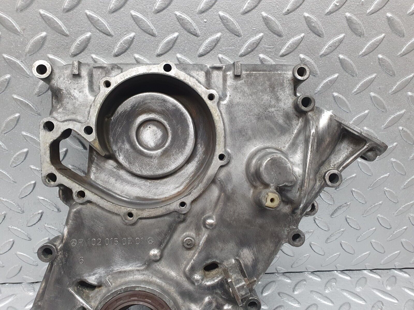 44002 Mercedes-Benz C123 230CE Coupe Engine Timing - Oil Pump Cover 1020150701