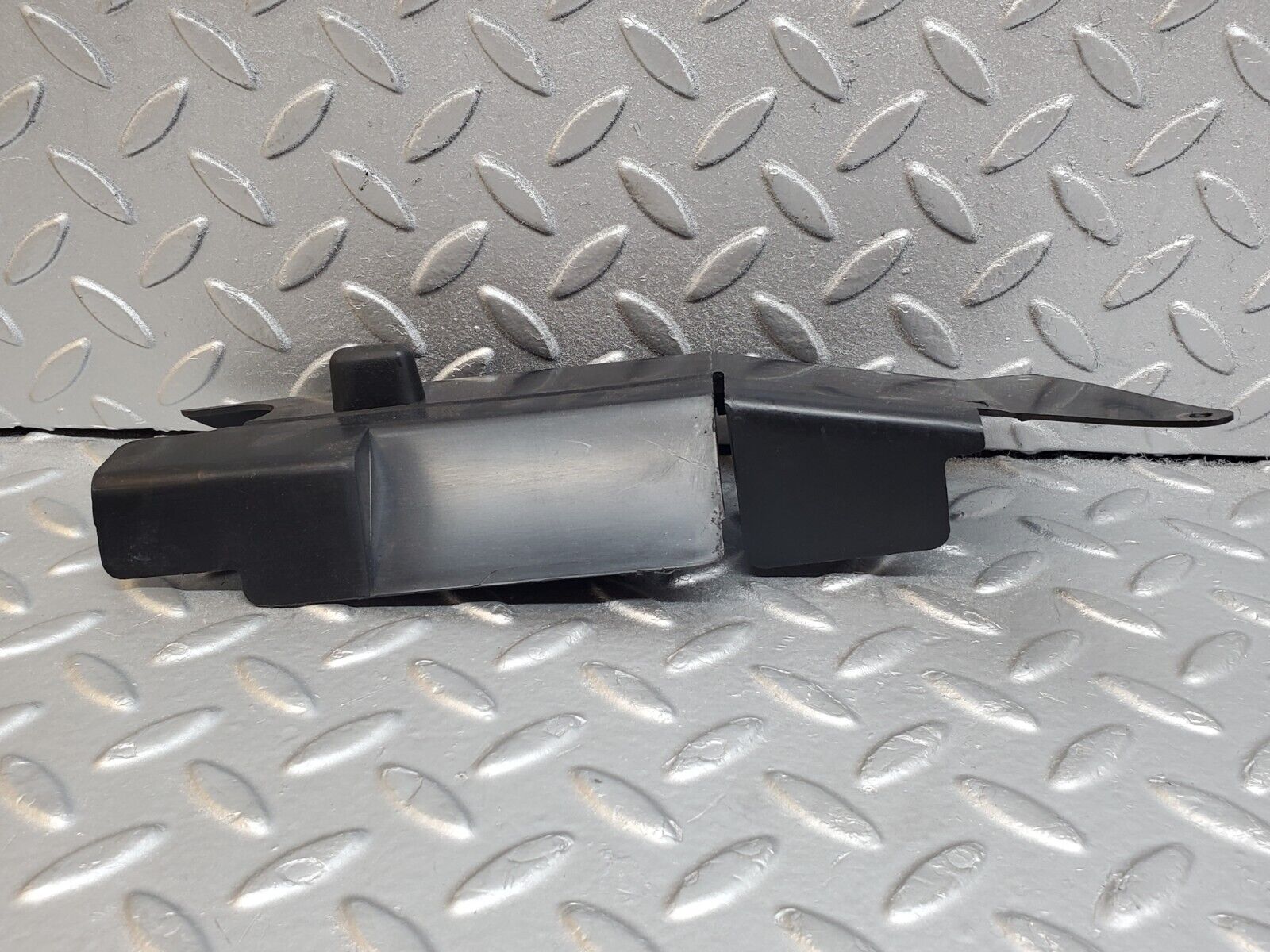 44726 Mercedes-Benz W124 220E Trunk Lid Lock Control Rod Cover 1248050541