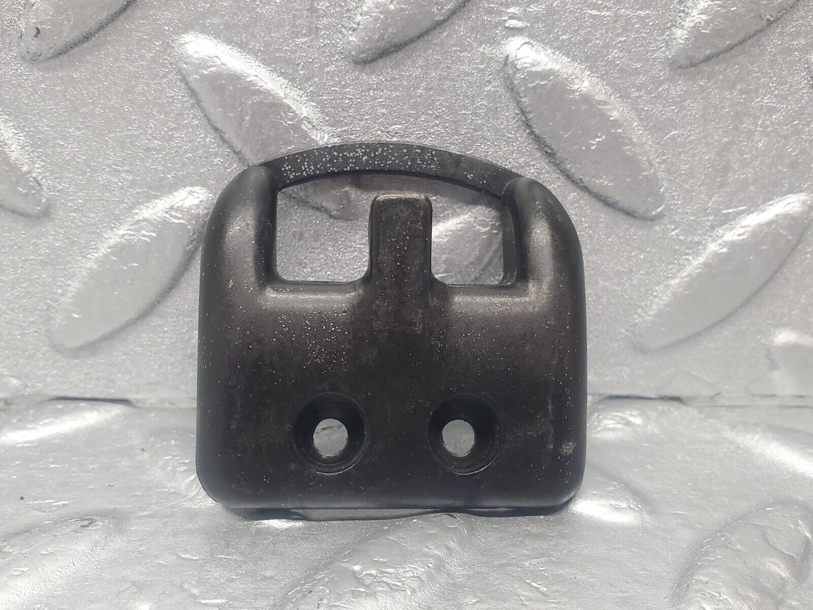 46042 Mercedes-Benz W126 420SE Glove Box Lock Latch 1266890025