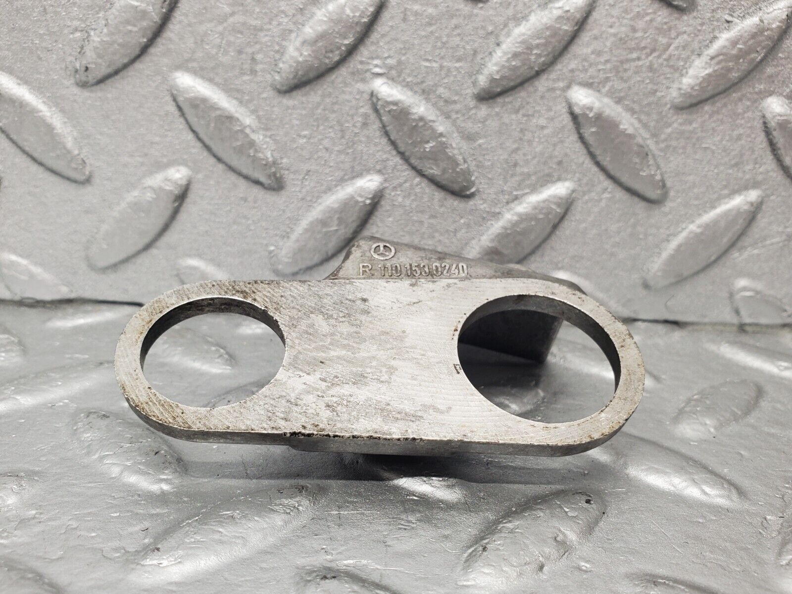 46114 Mercedes-Benz W114 280E Crankshaft Sensor Holder Bracket 1101530240