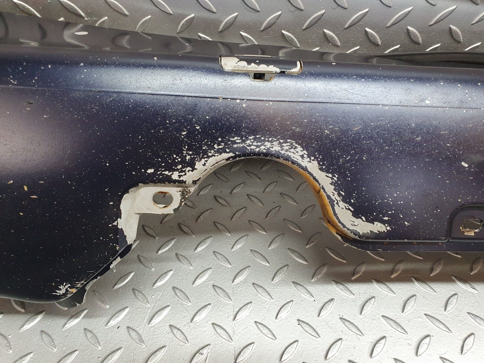 42424 Mercedes-Benz R129 320SL Coupe Side Skirt Left Side 1296900740