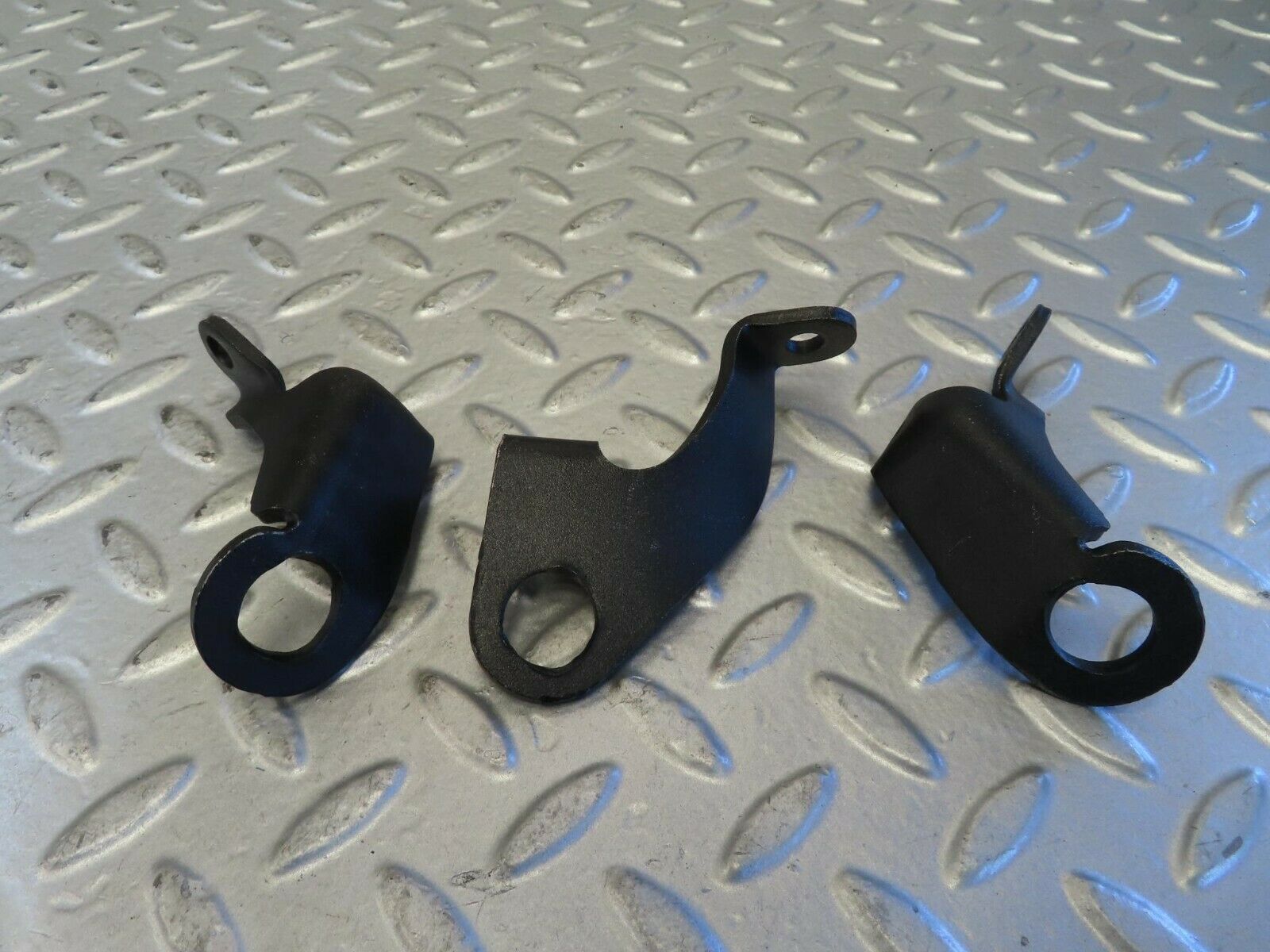 15741 Mercedes-Benz R107 450SL Engine Lifting Eyes Hooks