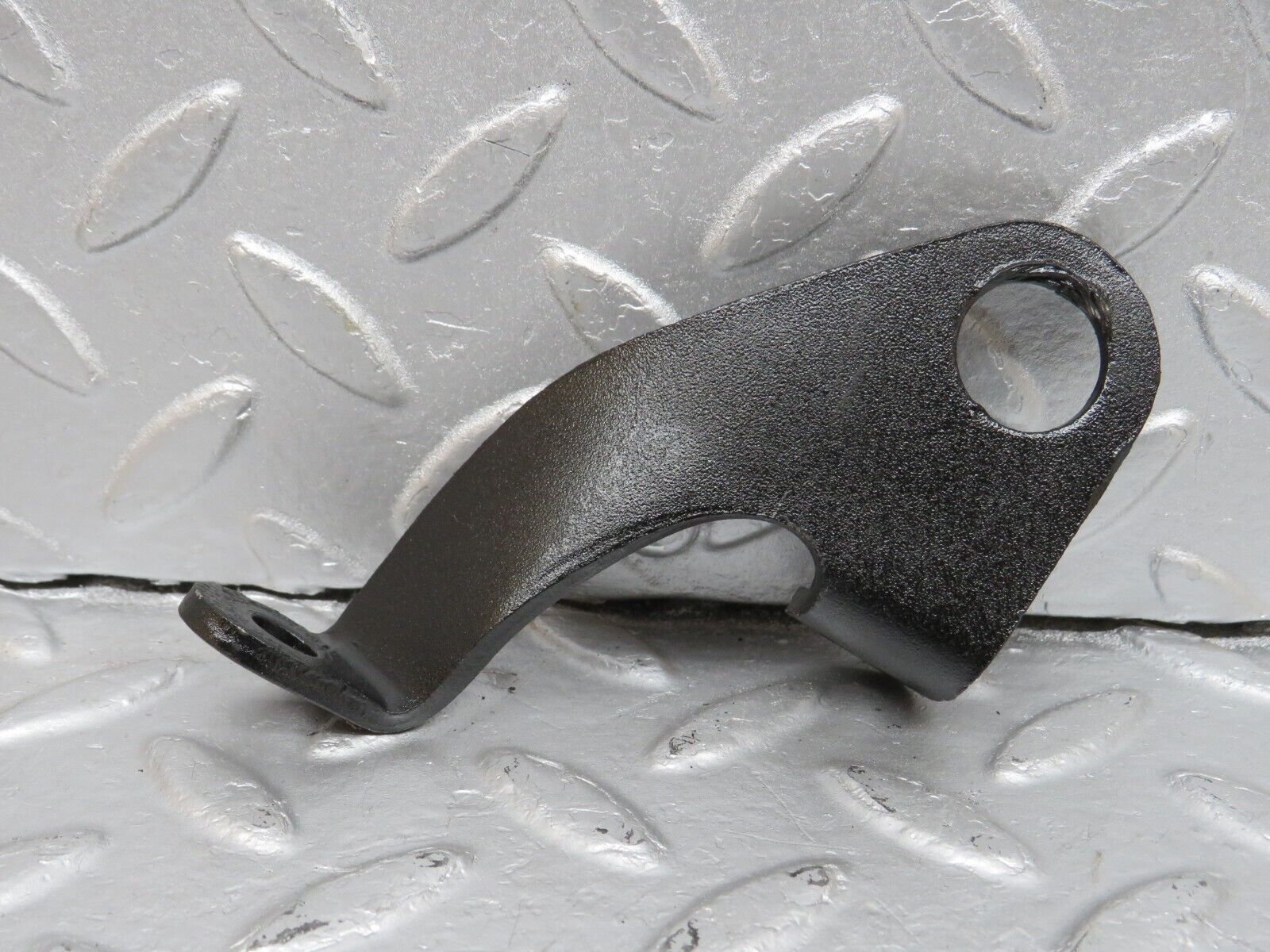 40091 Mercedes-Benz R107 350SL Engine Lifting Eyes Hooks