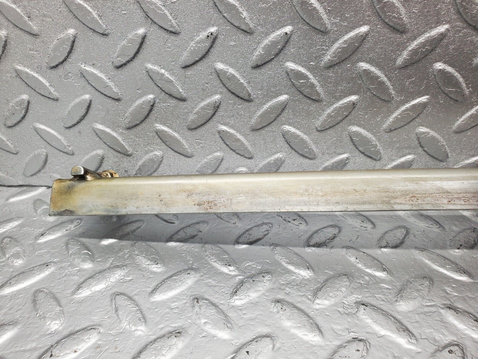 46351 Mercedes-Benz C123 280CE Coupe Front Right Window Channel