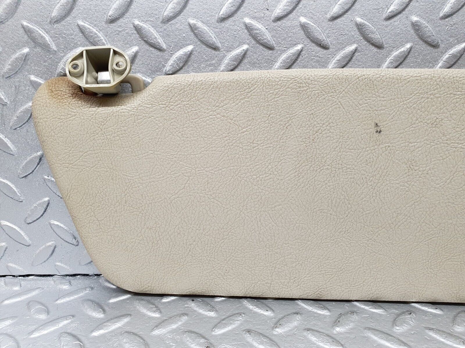 43132 Mercedes-Benz W108 280SE Sun Visor Left Side