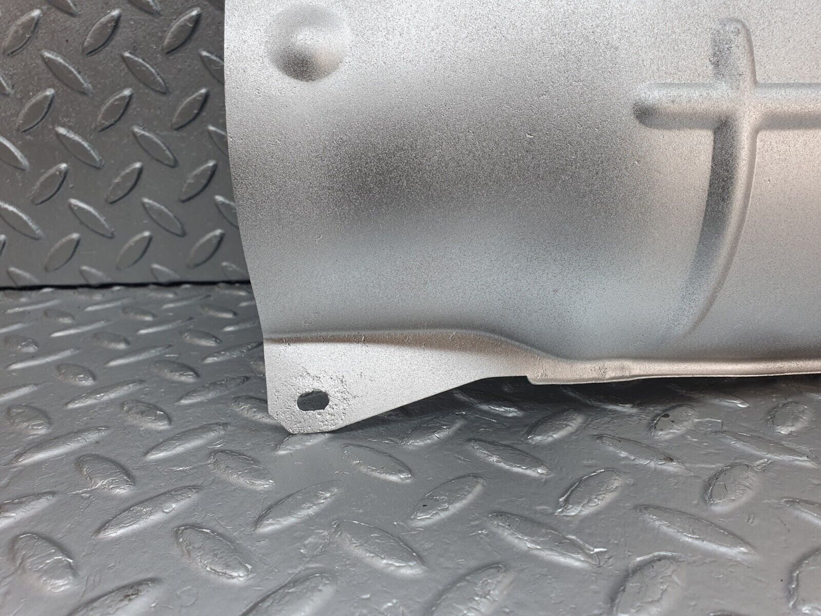 42690 Mercedes-Benz W201 190 2.0L Exhaust Heat Shield