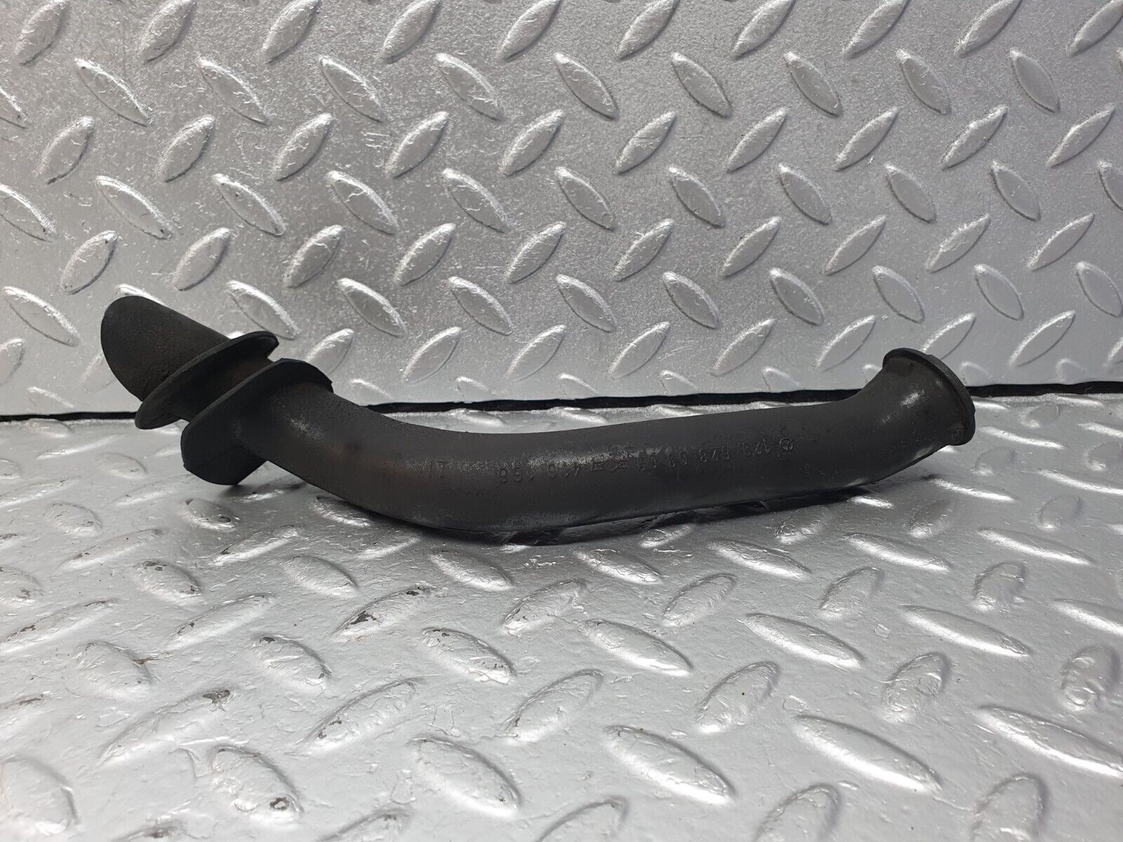 42522 Mercedes-Benz R129 320SL Coupe Water Drain Hose Pipe 1296280369