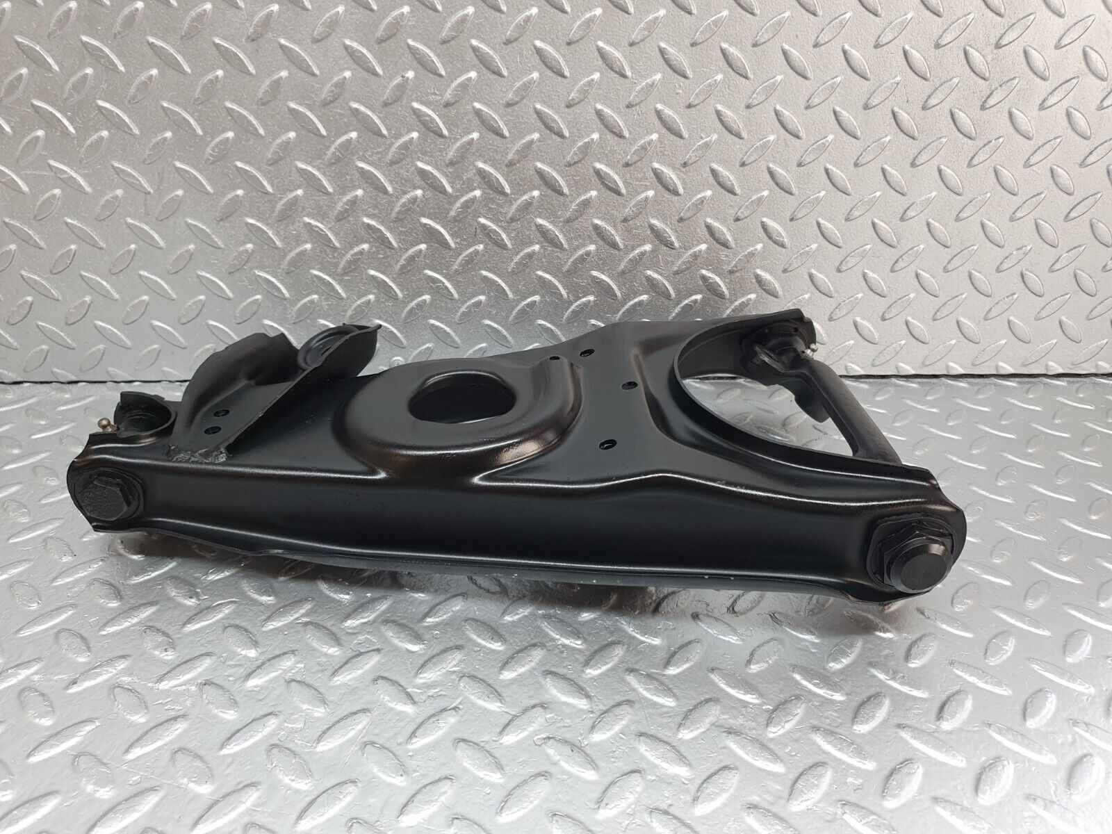 43198 Mercedes-Benz W108 280SE Front Right Lower Control Arm