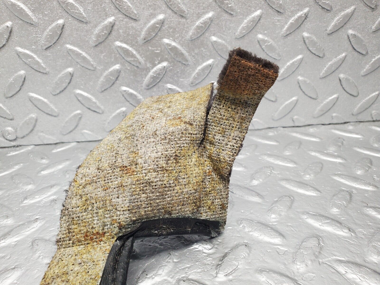 46428 Mercedes-Benz C123 280CE Coupe Front Right Seat Rail Cover Carpet Black