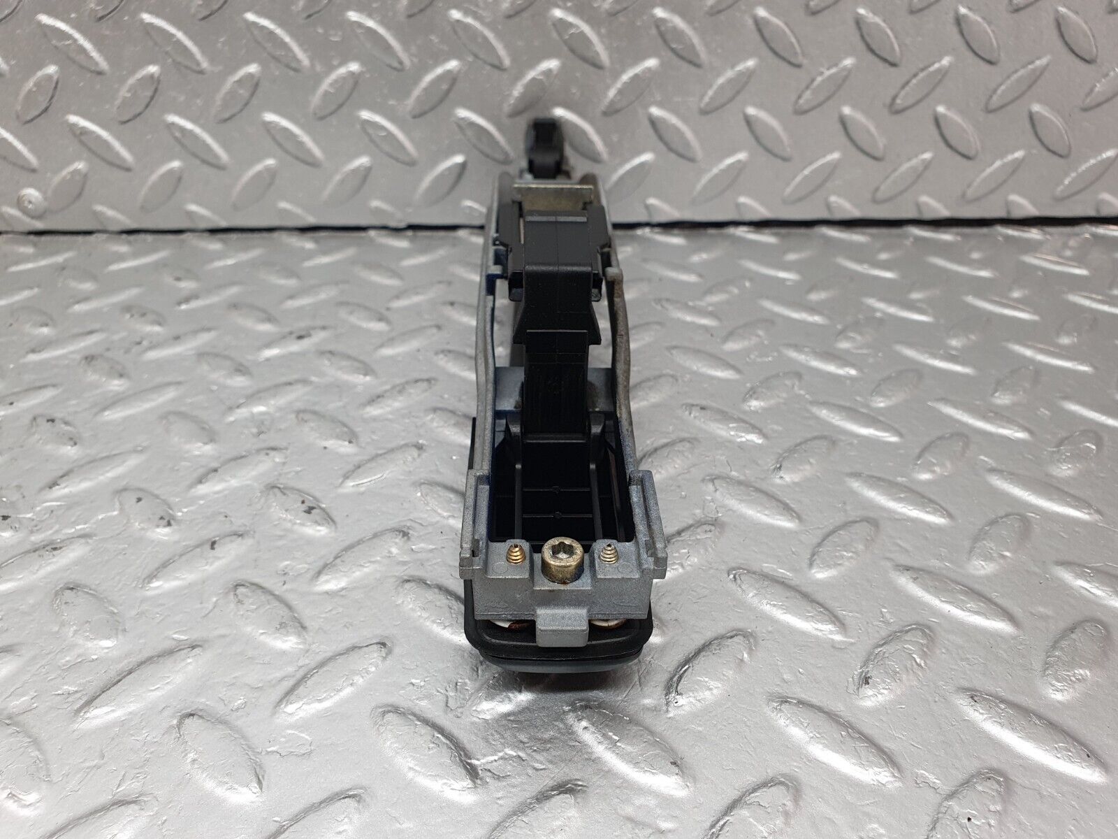 42495 Mercedes-Benz R129 320SL Coupe Left Door Exterior Handle