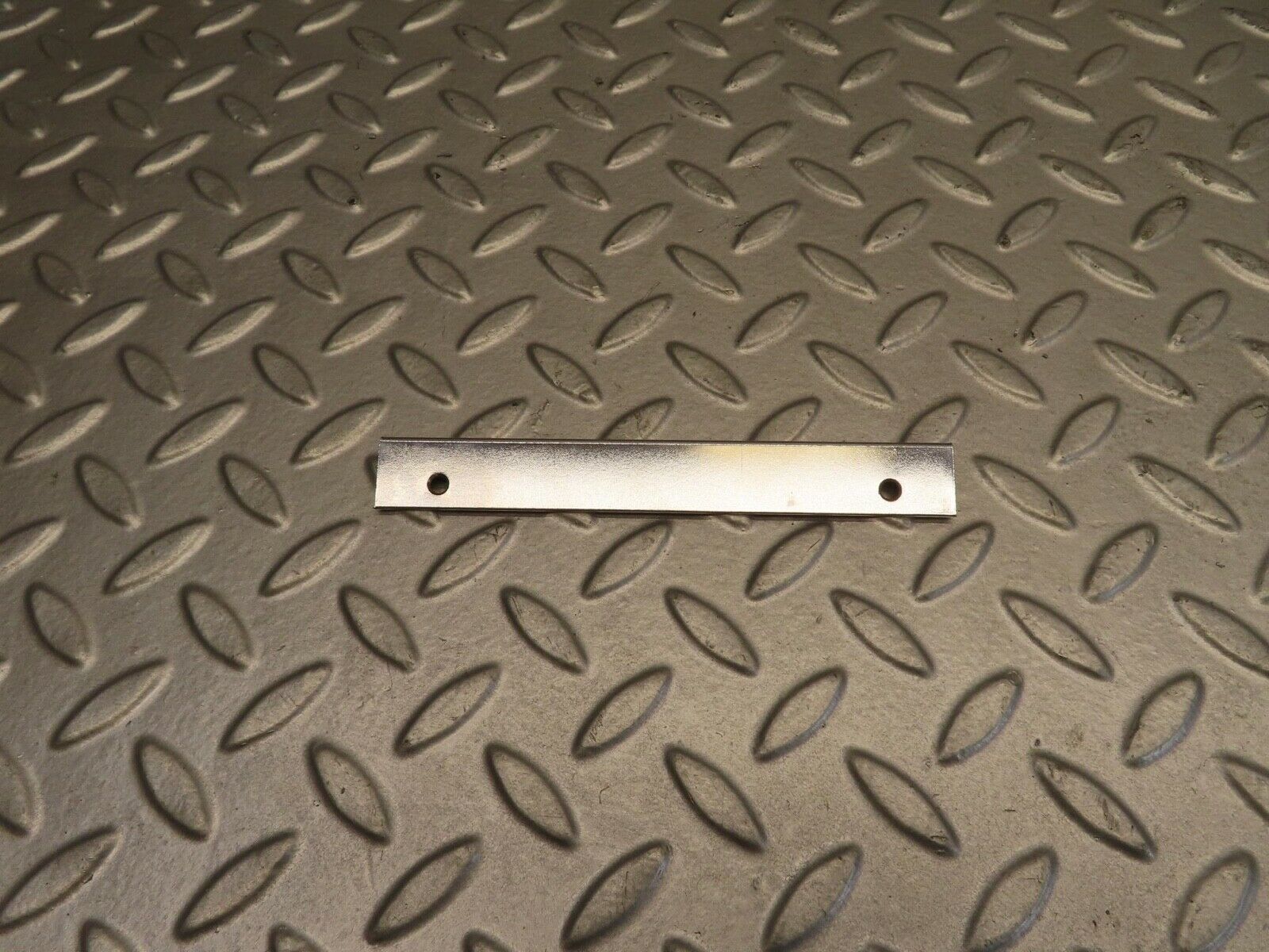 11759 Mercedes-Benz R107 450SL Chrome Cover Footwell Right