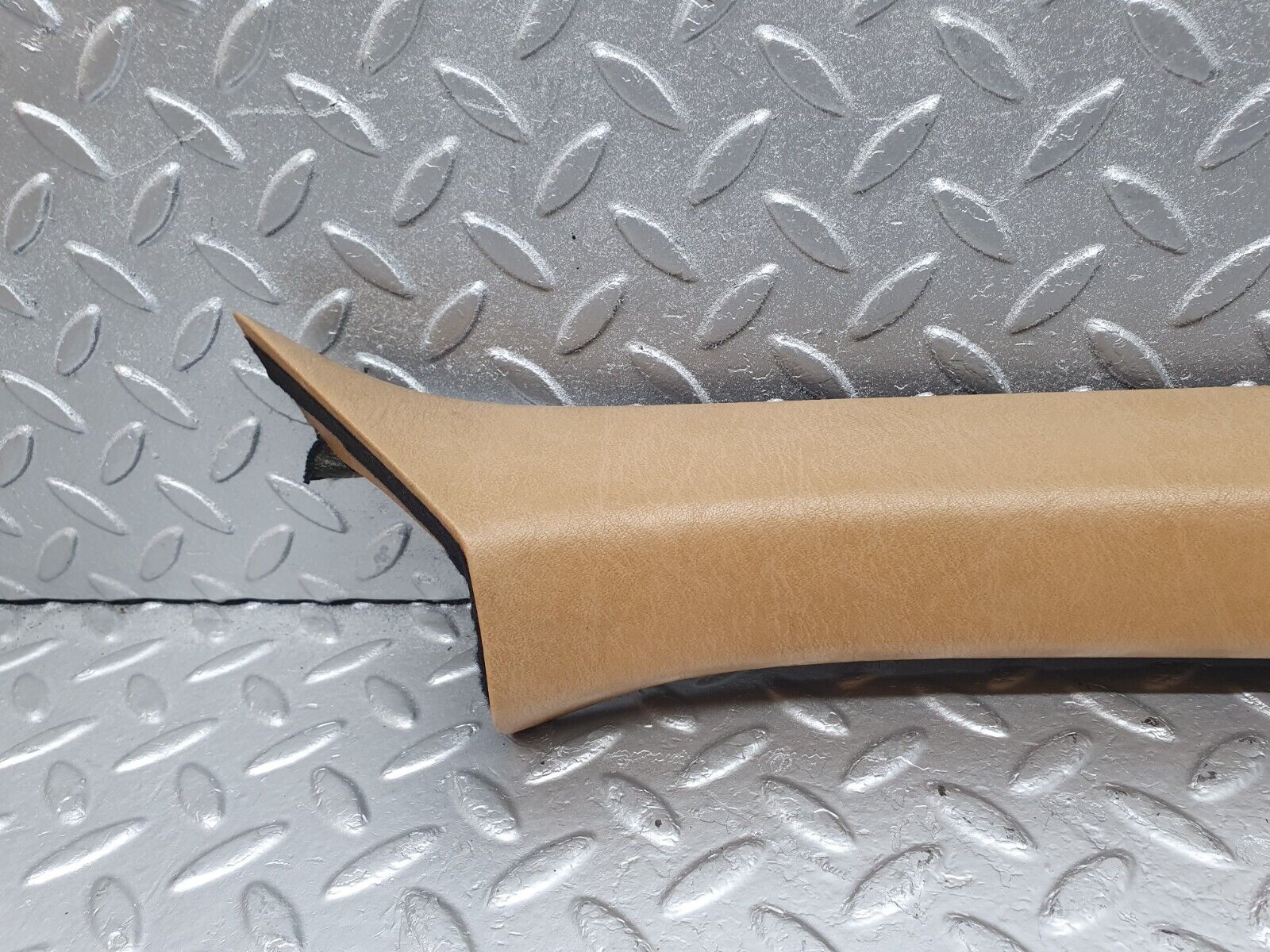 43497 Mercedes-Benz C126 380SEC Coupe A Pillar Cover Right Side