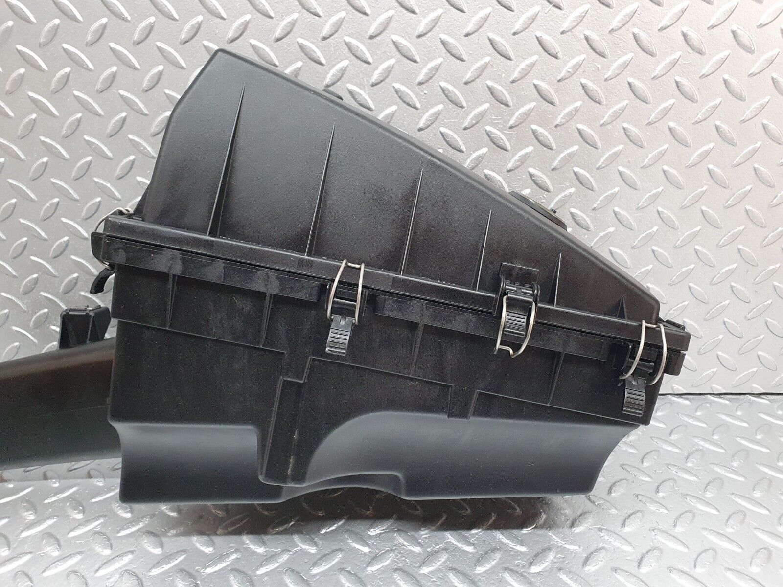 42191 Mercedes-Benz R129 320SL Coupe Air Filter Box Housing 1040940104 1040901101