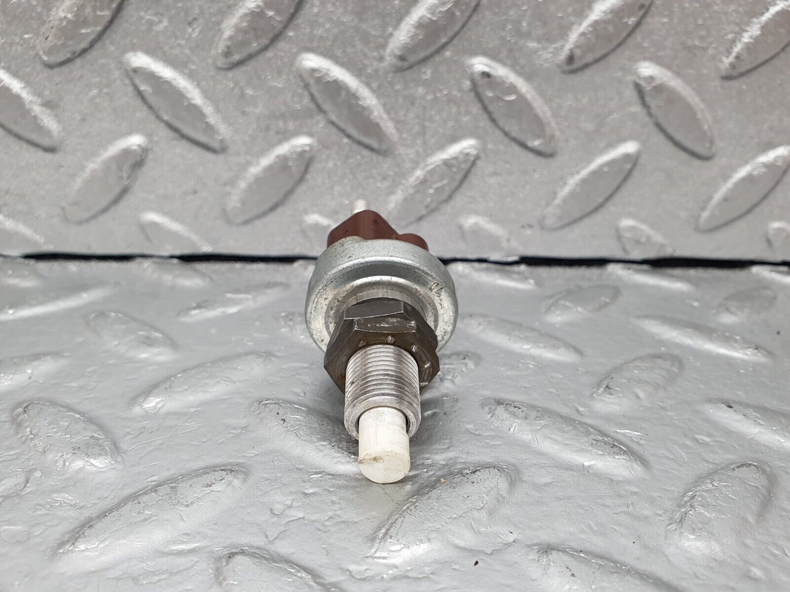 44083 Mercedes-Benz C123 230CE Coupe Brake Light Switch 190130