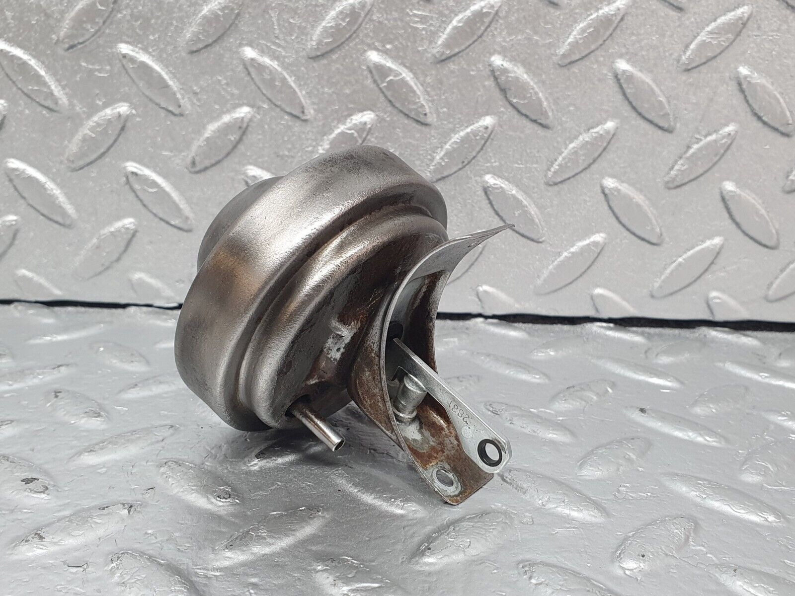 44035 Mercedes-Benz C123 230CE Coupe Ignition Distributor Vacuum Control Valve