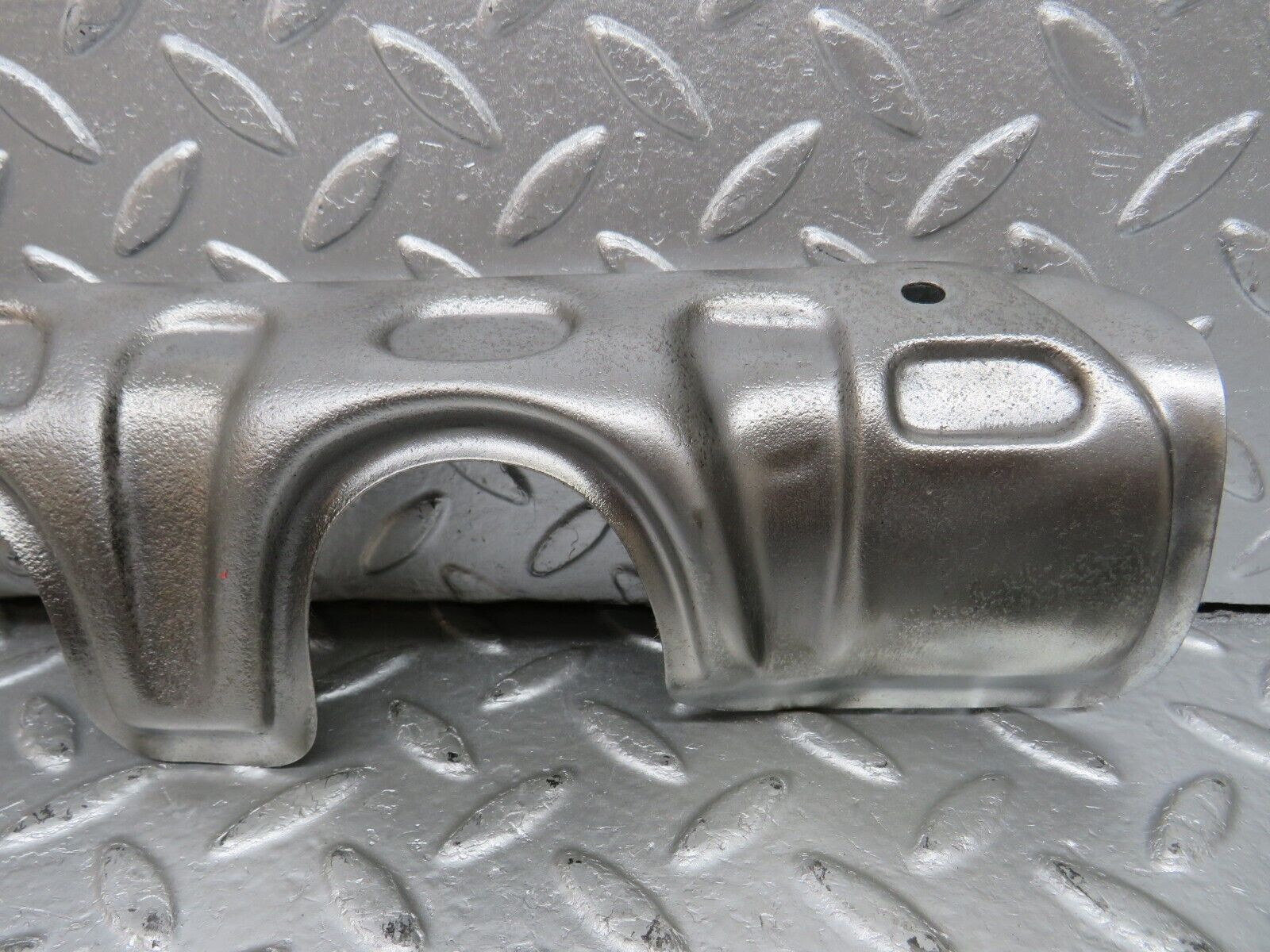 33122 Mercedes-Benz R107 450SL V8 M117 Exhaust Manifold Heat Shield