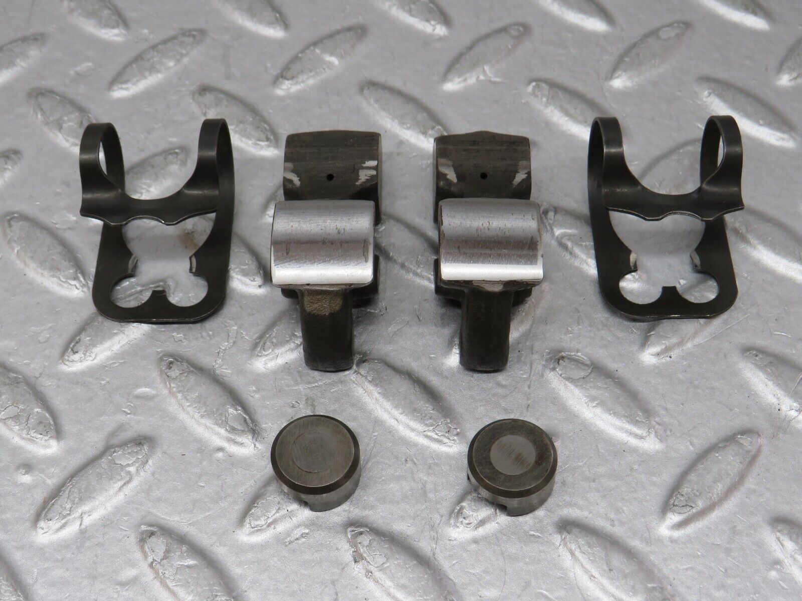 35640 Mercedes-Benz R107 280SL Valve Rocker Arm With Spring And Tappet